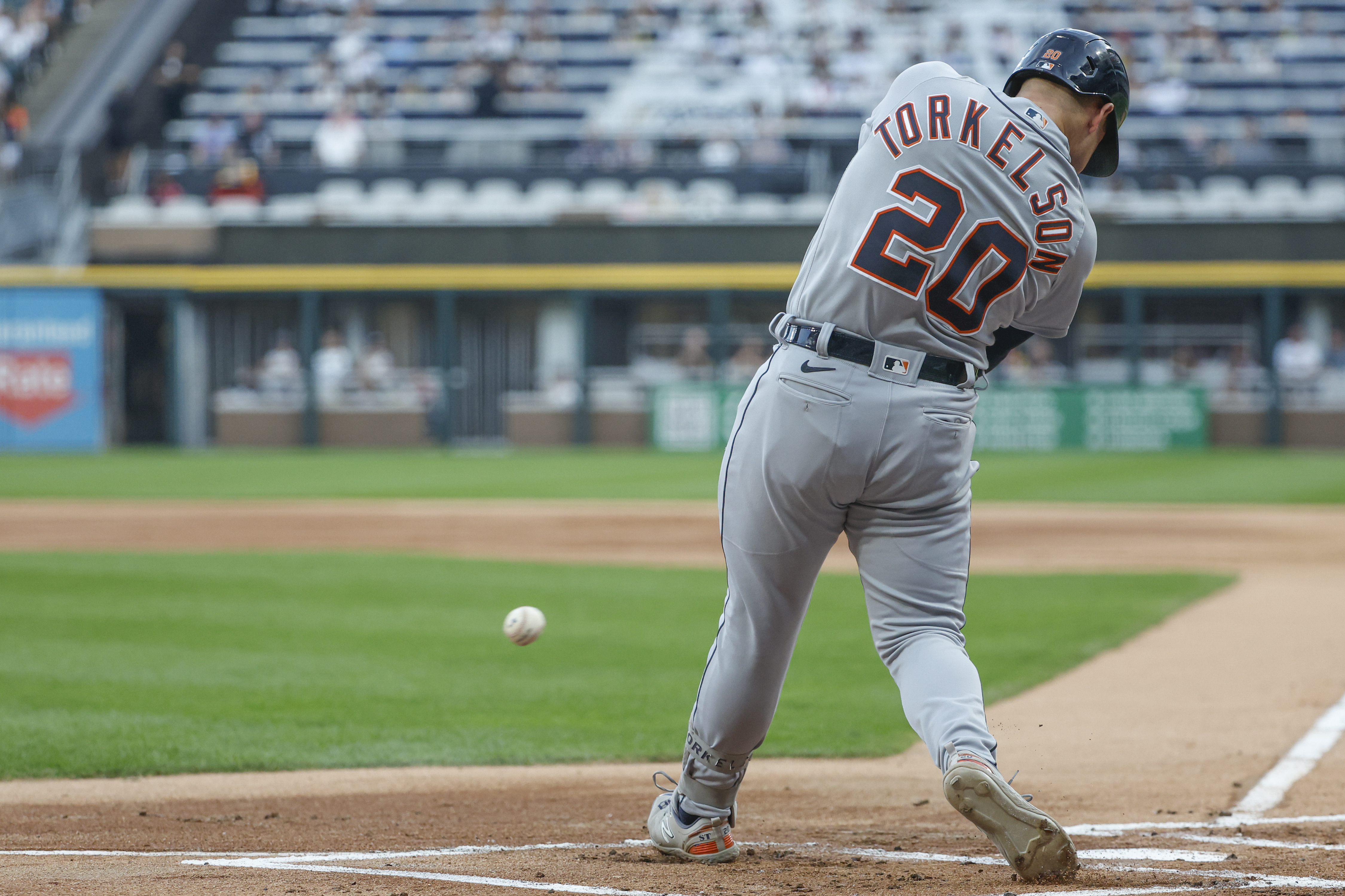 Miguel Cabrera turns back the clock as Tigers bash White Sox