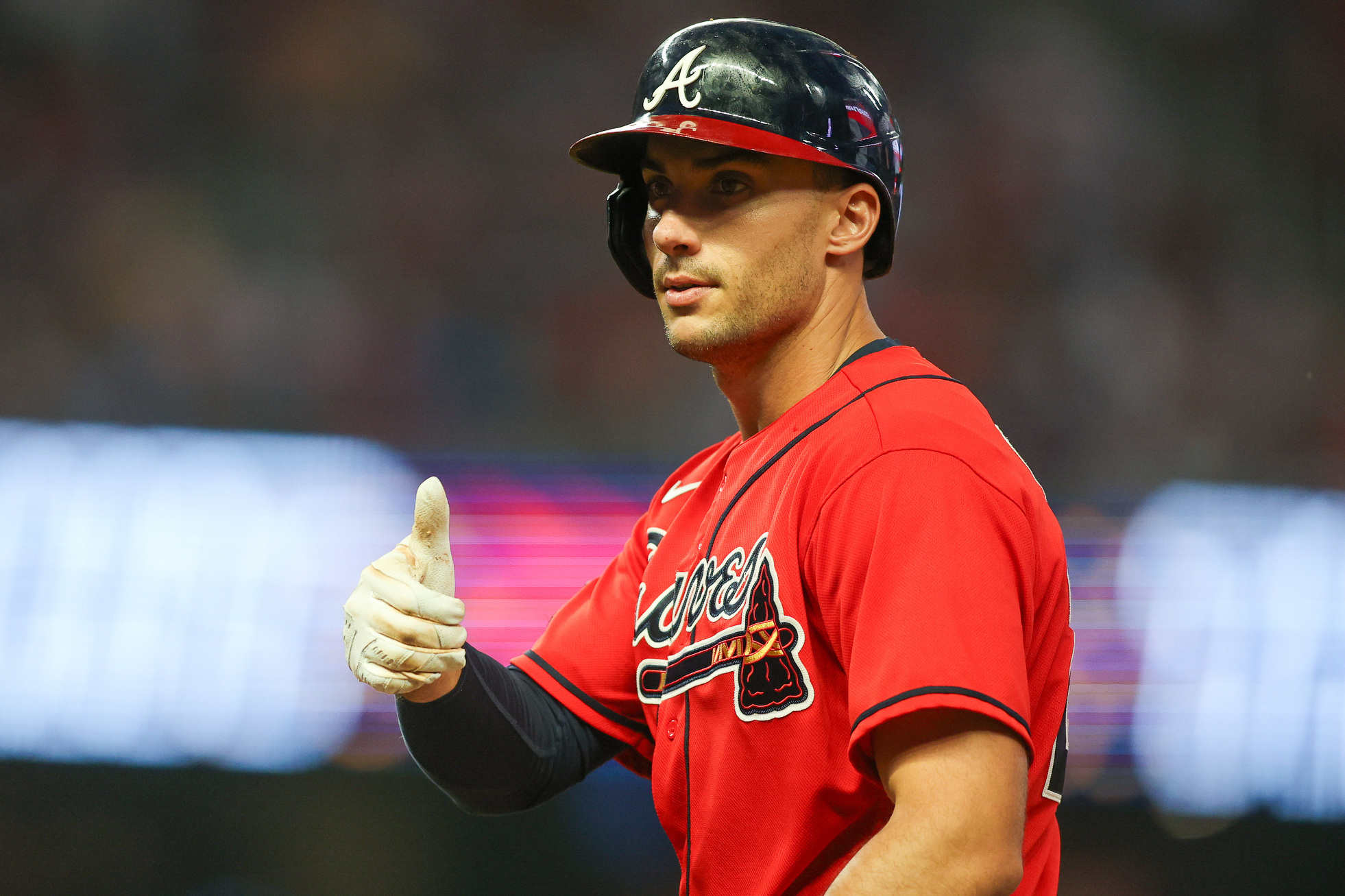 Braves sock six homers, rout Marlins for 6th straight win