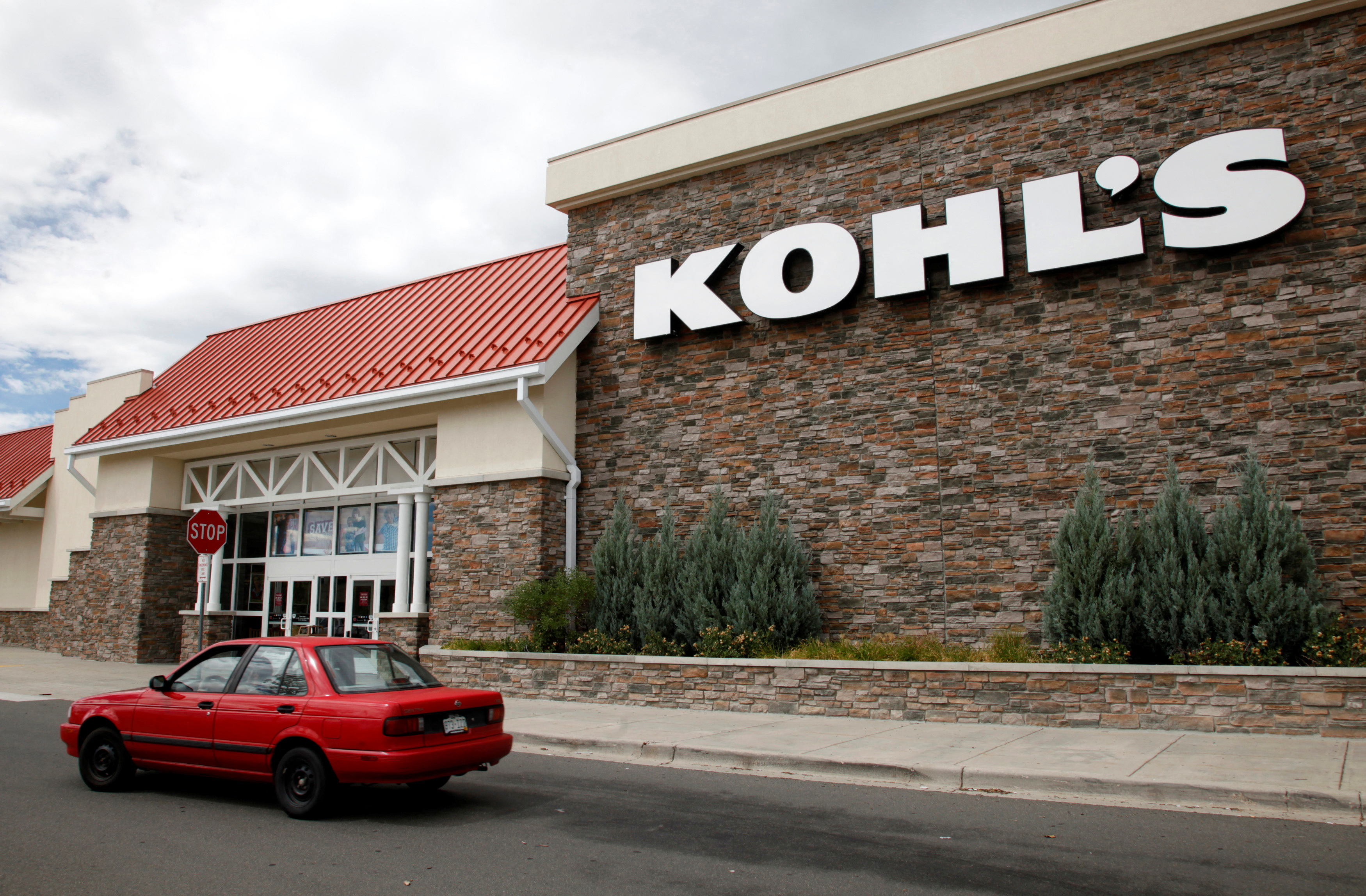 Kohl's Extends Lands' End Program to 150 Stores – WWD