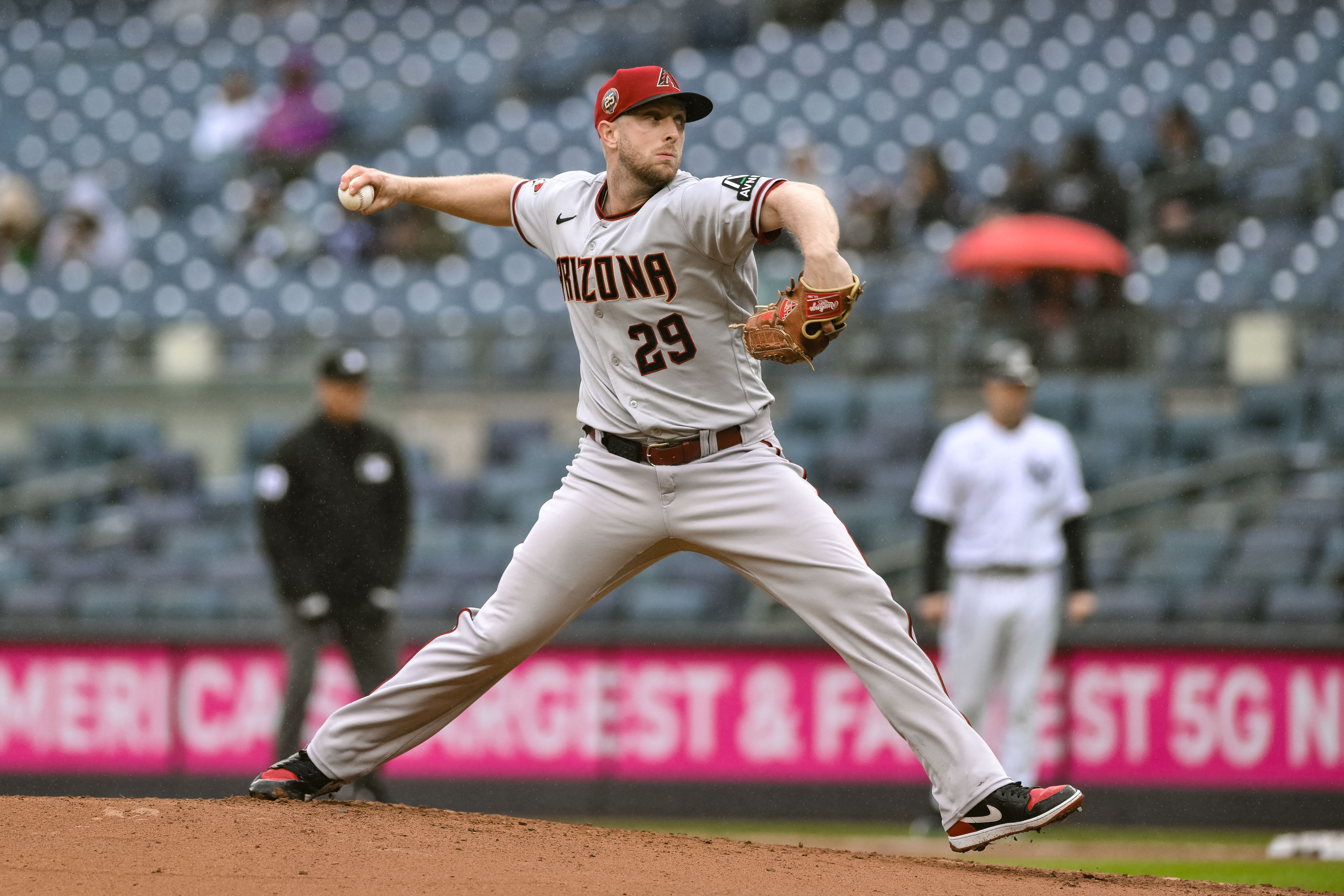 Uniforms worn for New York Yankees at Arizona Diamondbacks on May