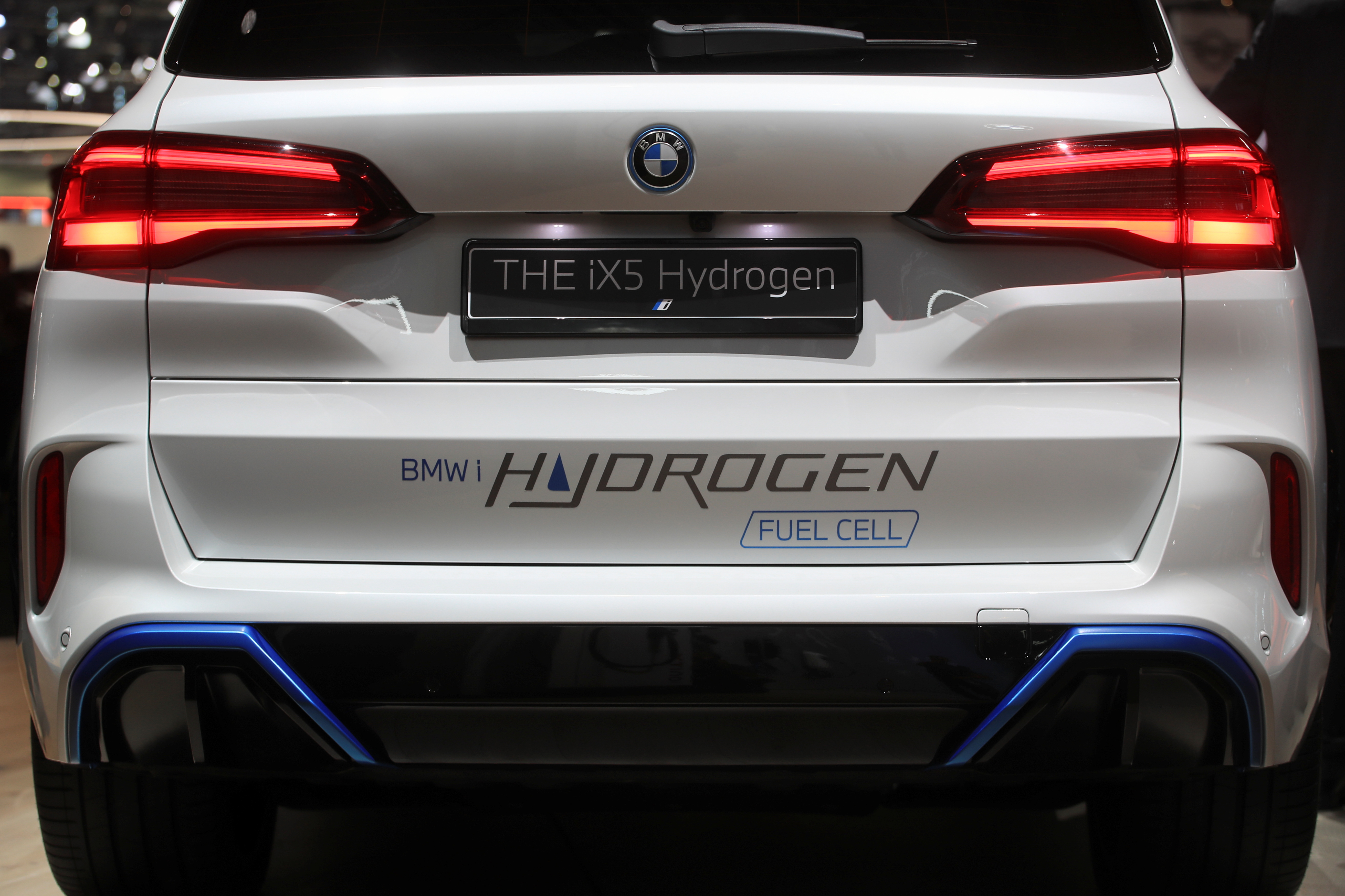 BMW iX5 Hydrogen durante el Auto Show de Munich, IAA Mobility 2021 en Munich, Alemania, el 8 de septiembre de 2021. REUTERS / Wolfgang Rattay