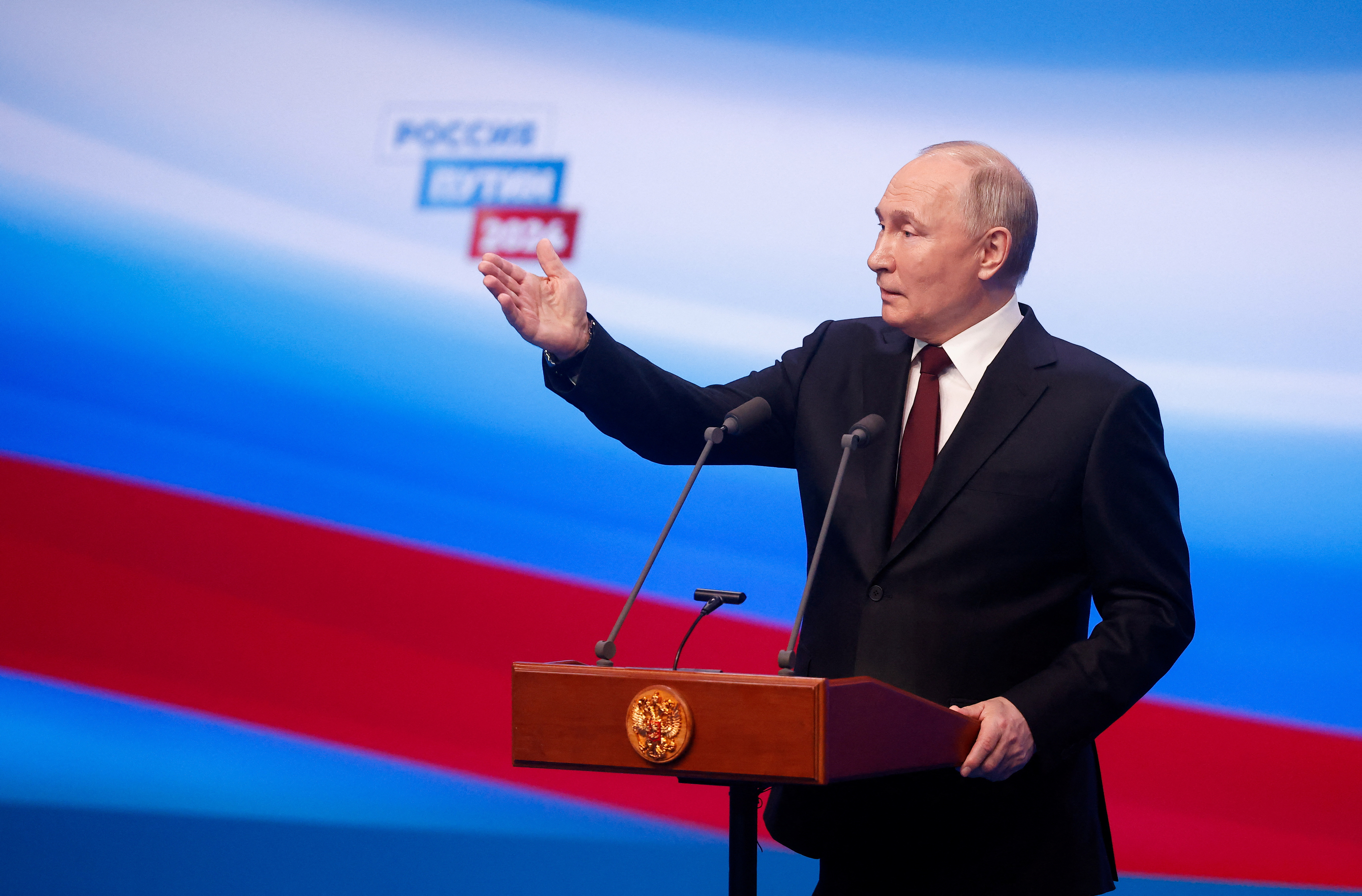 中国、プーチン氏のロシア大統領選勝利に祝意　関係強化を表明