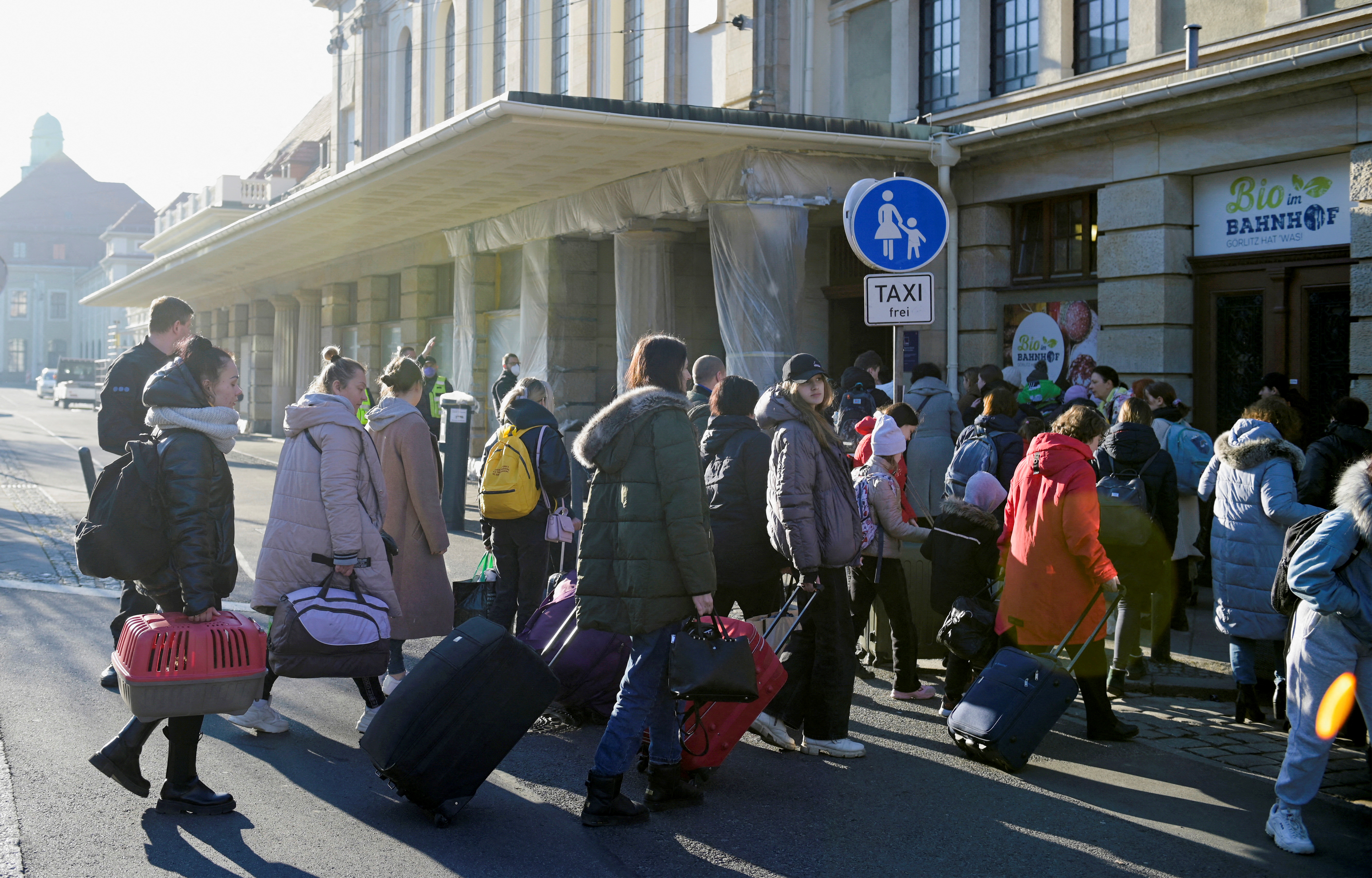 Refugees from Ukraine arrive in Goerlitz