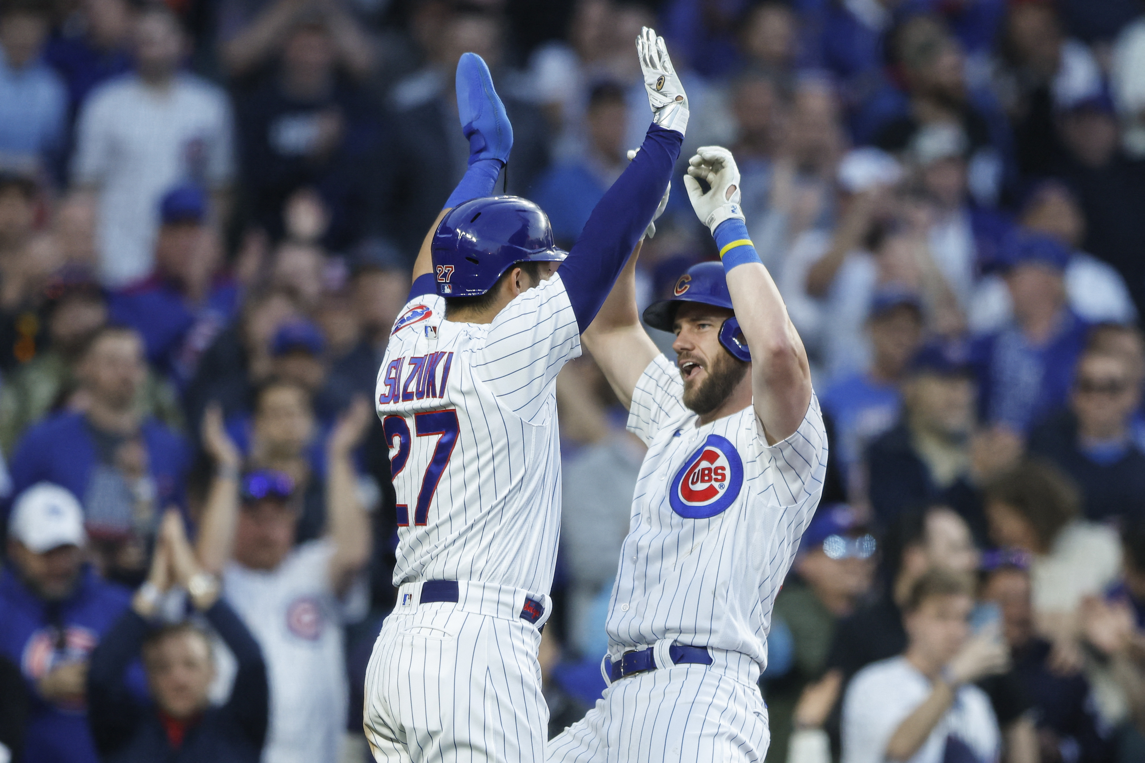 Ian Happ, Yan Gomes club HRs as Cubs beat Cardinals