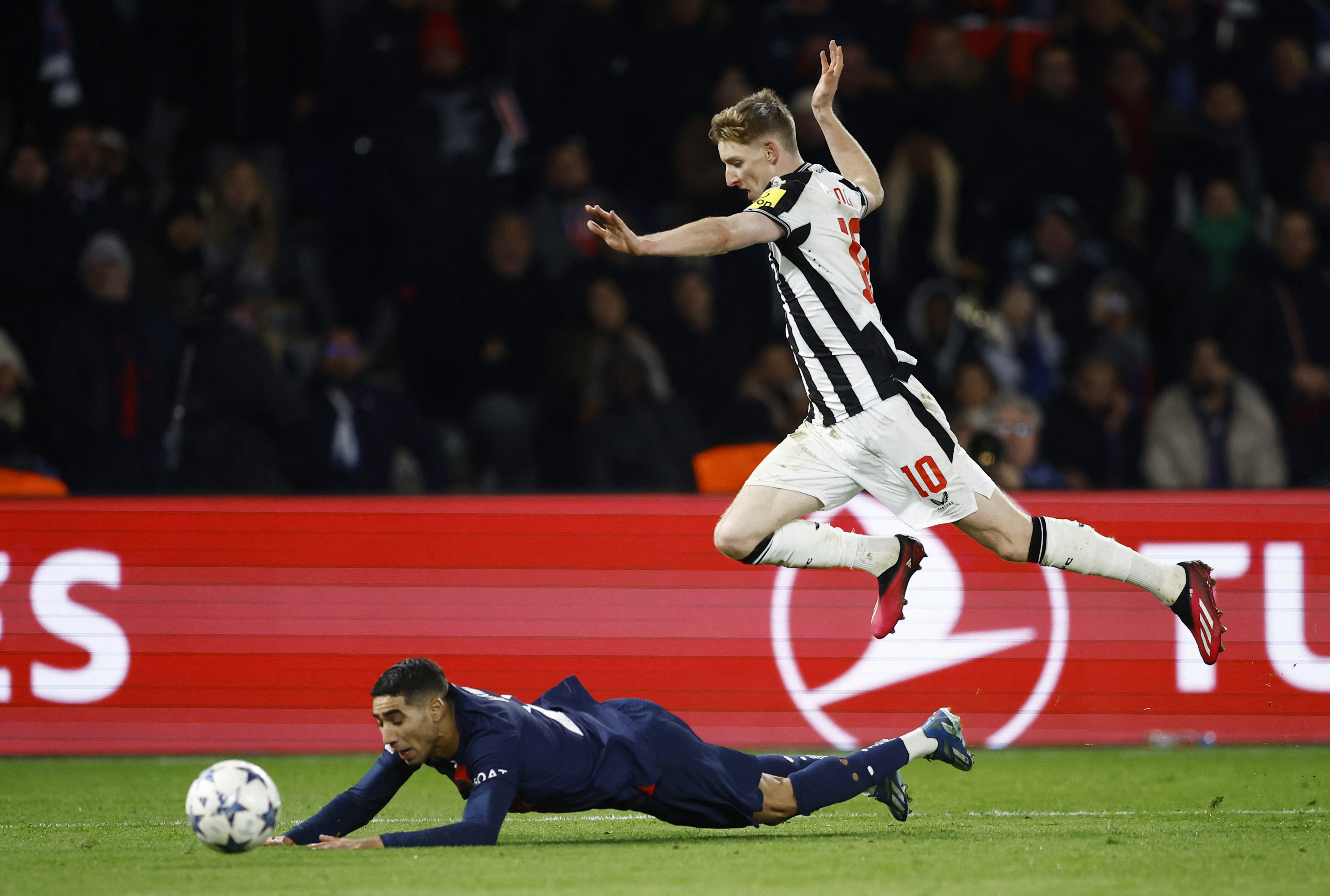 Group of death' delivers as PSG, Newcastle and Milan all stay in hunt