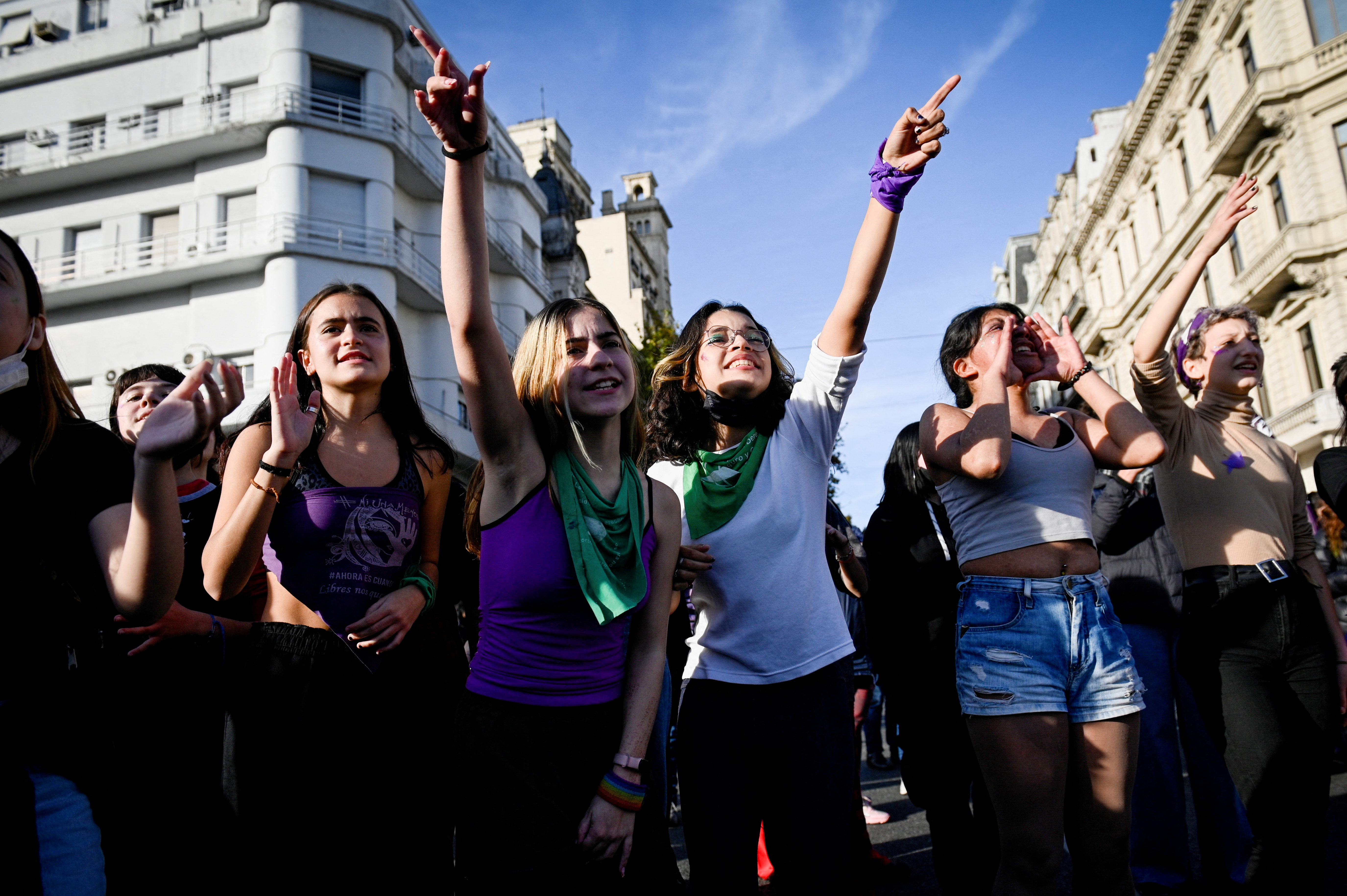 Thousands join anti-femicide march in Argentina's capital | Reuters