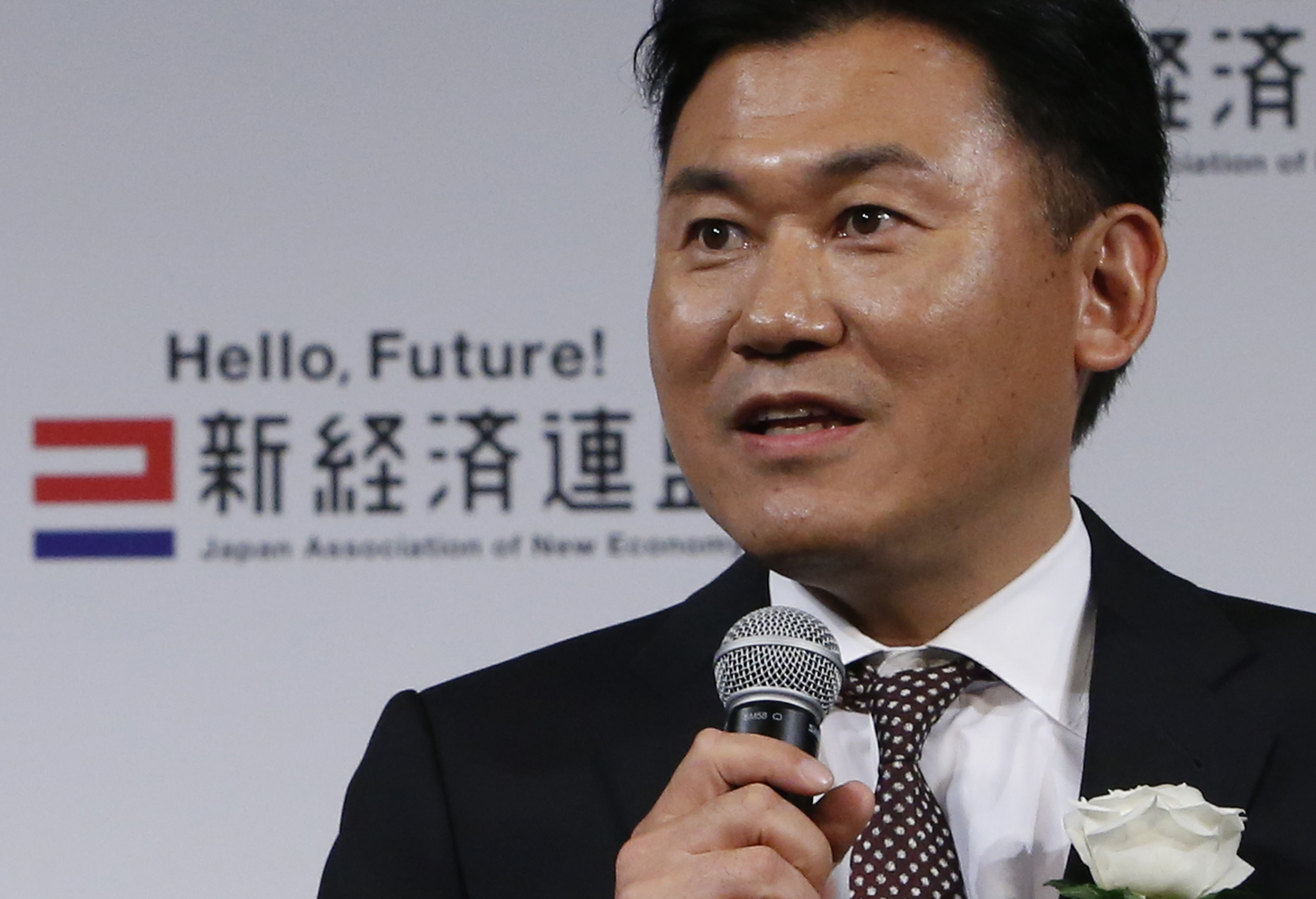 洋楽 C.E.O. Kento Ozawa | 株式会社NewSPO.