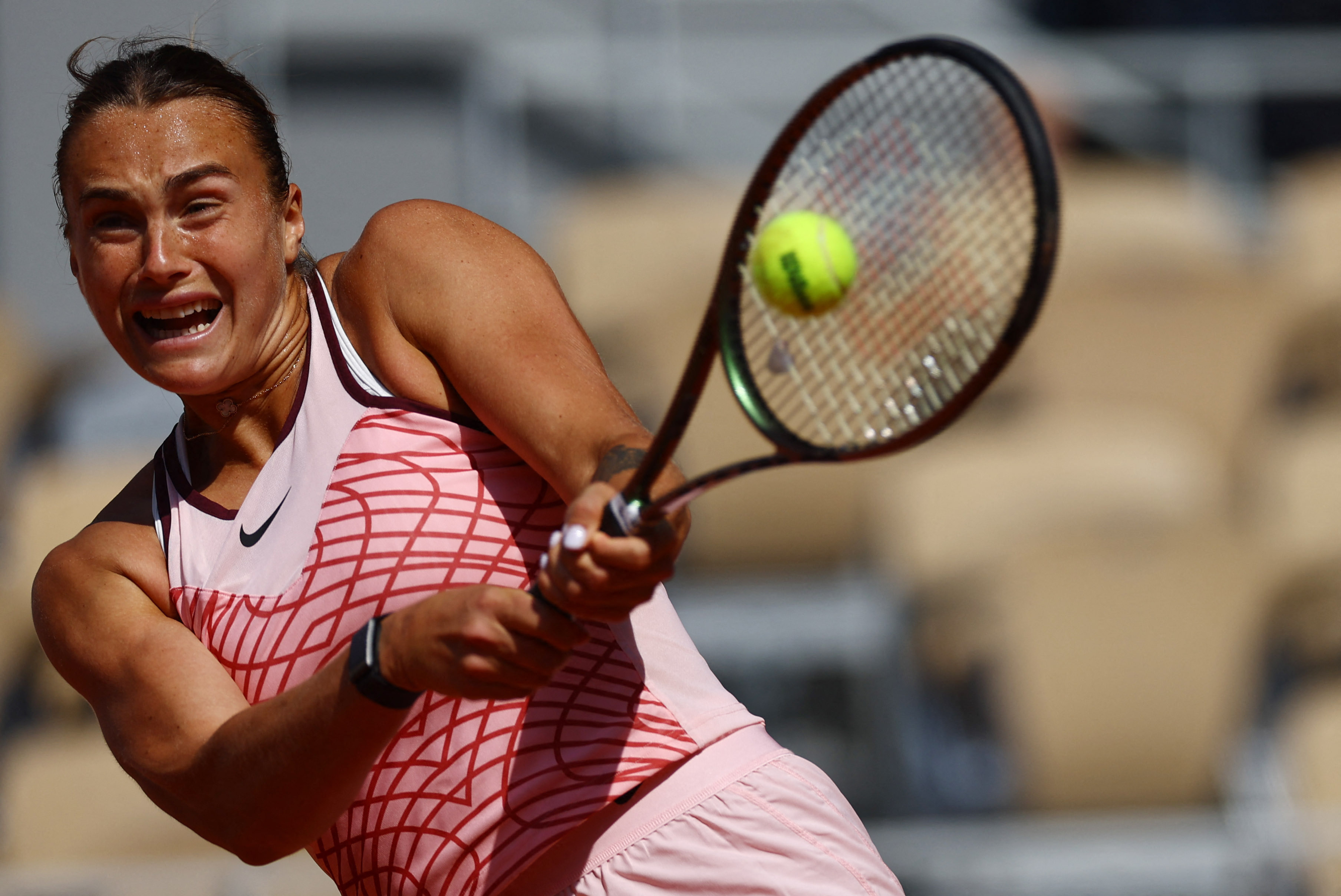 Sabalenka powers into French second round in win marred by jeers | Reuters