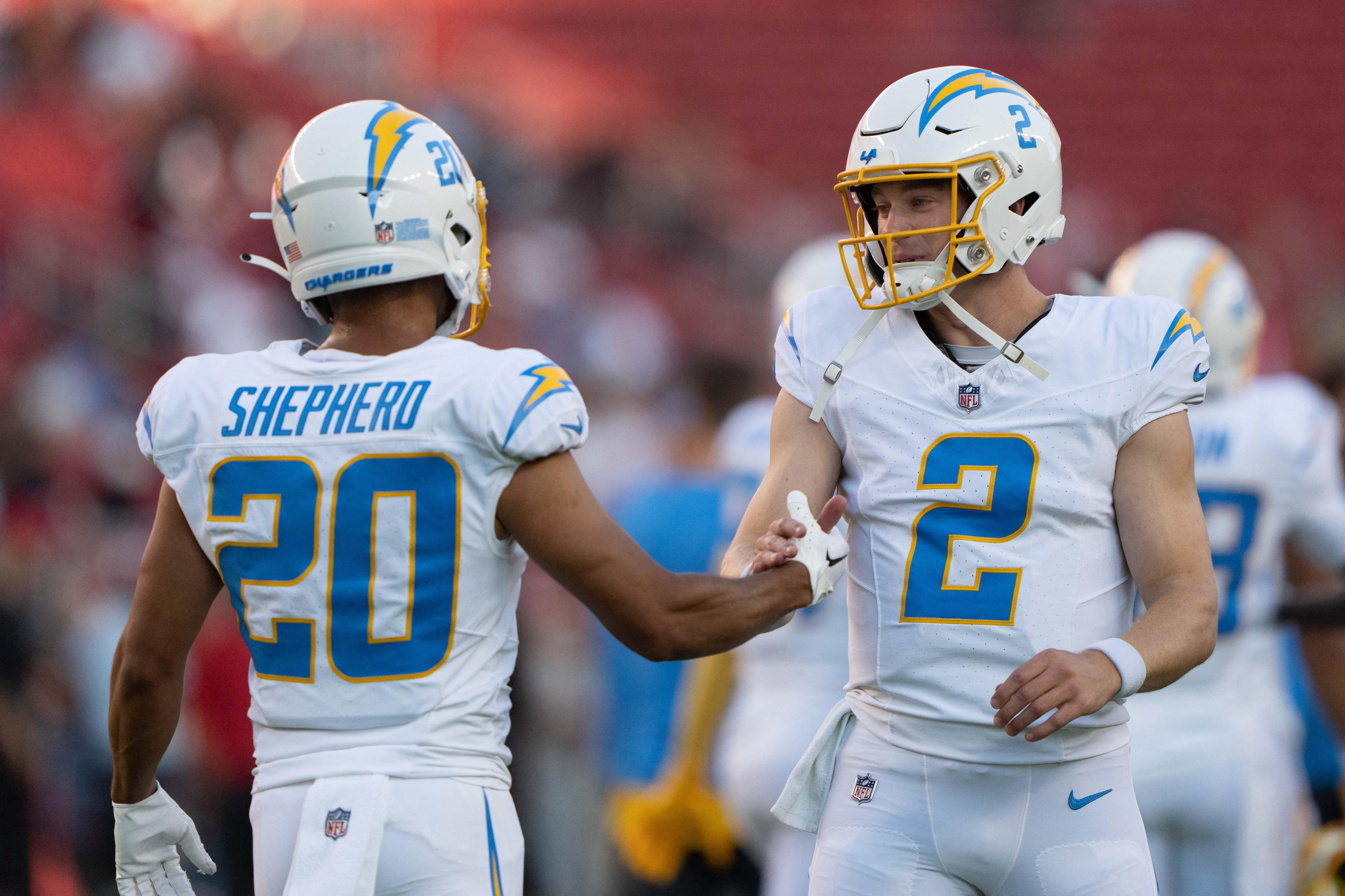 Joshua Kelley, Chargers beat 49ers in preseason finale – Orange County  Register