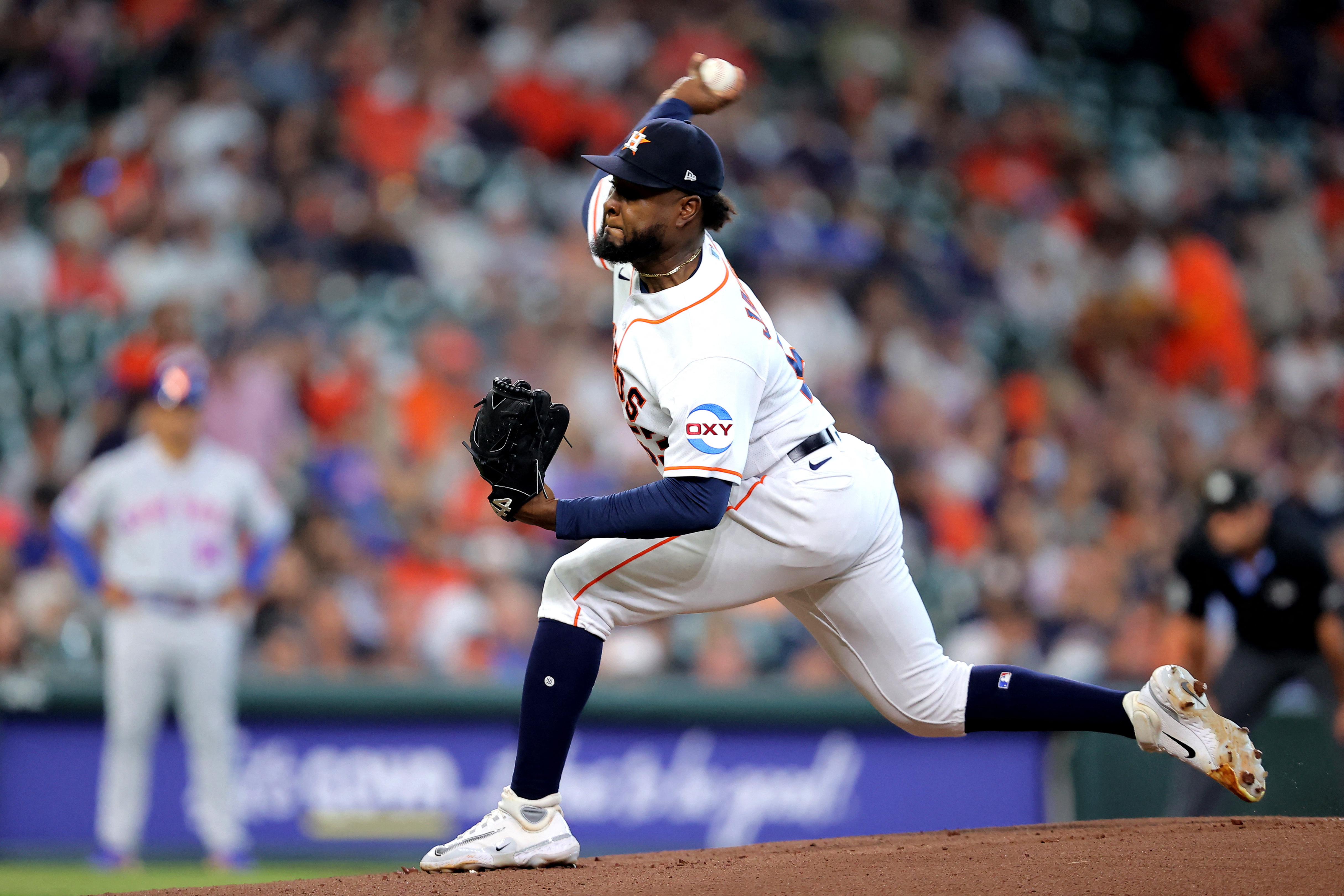 Houston Astros outlast New York Mets 10-8