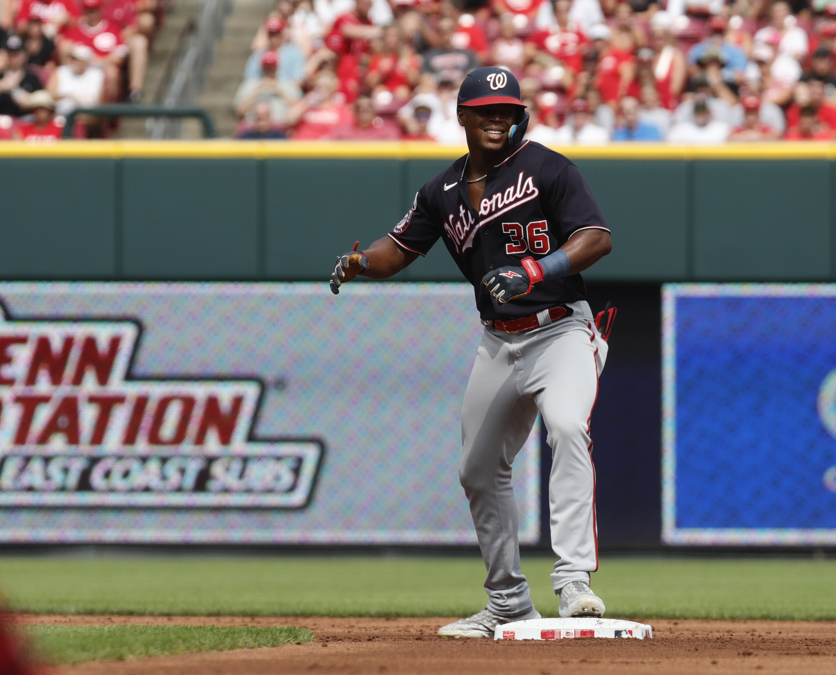 Nats extend Reds' slump behind Joan Adon's near-perfect start