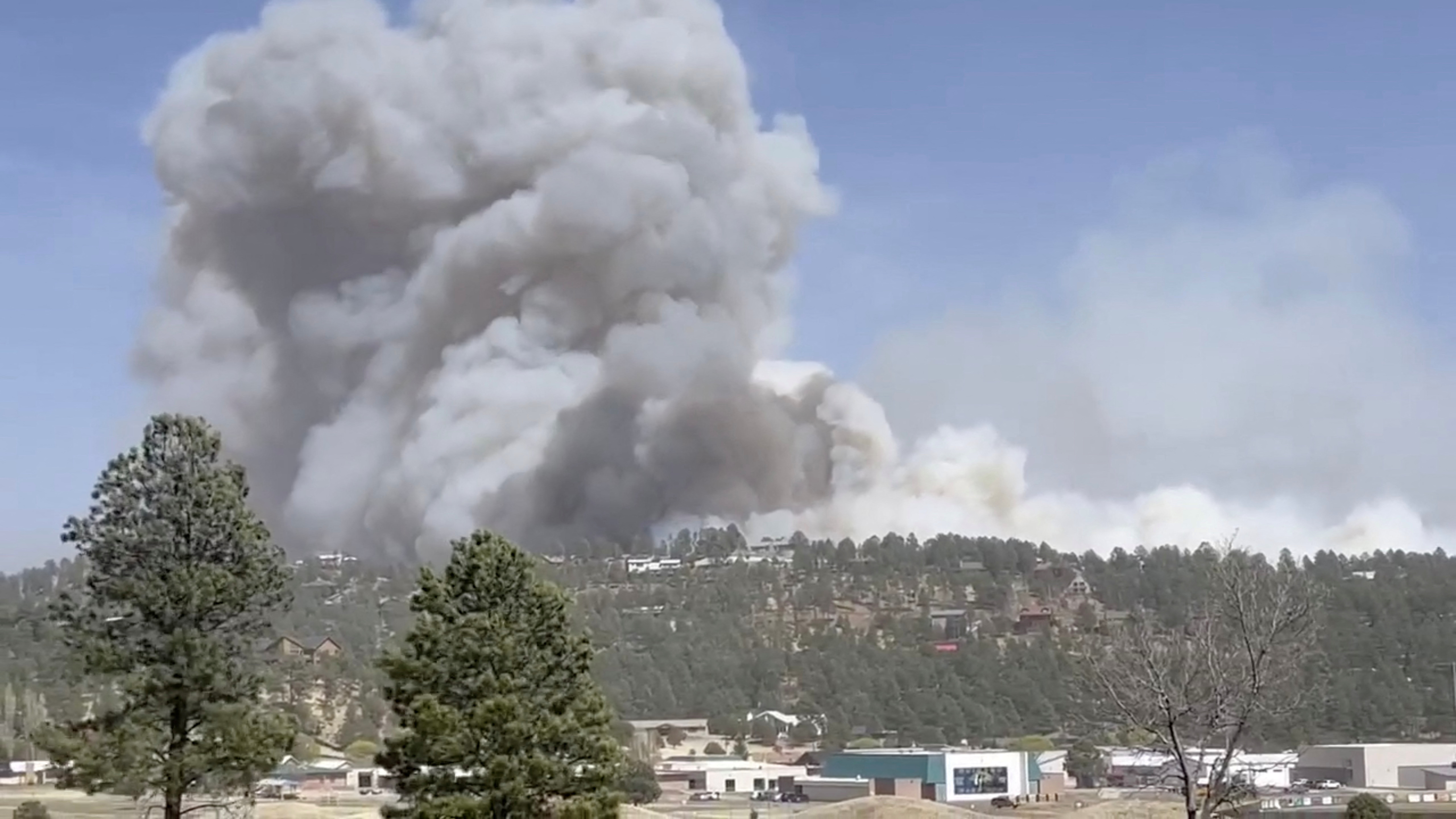 Dozens Of Homes Destroyed By New Mexico Wildfire Reuters   BZOEJI4CMRJ2FP7FLDVOTEMKPA 