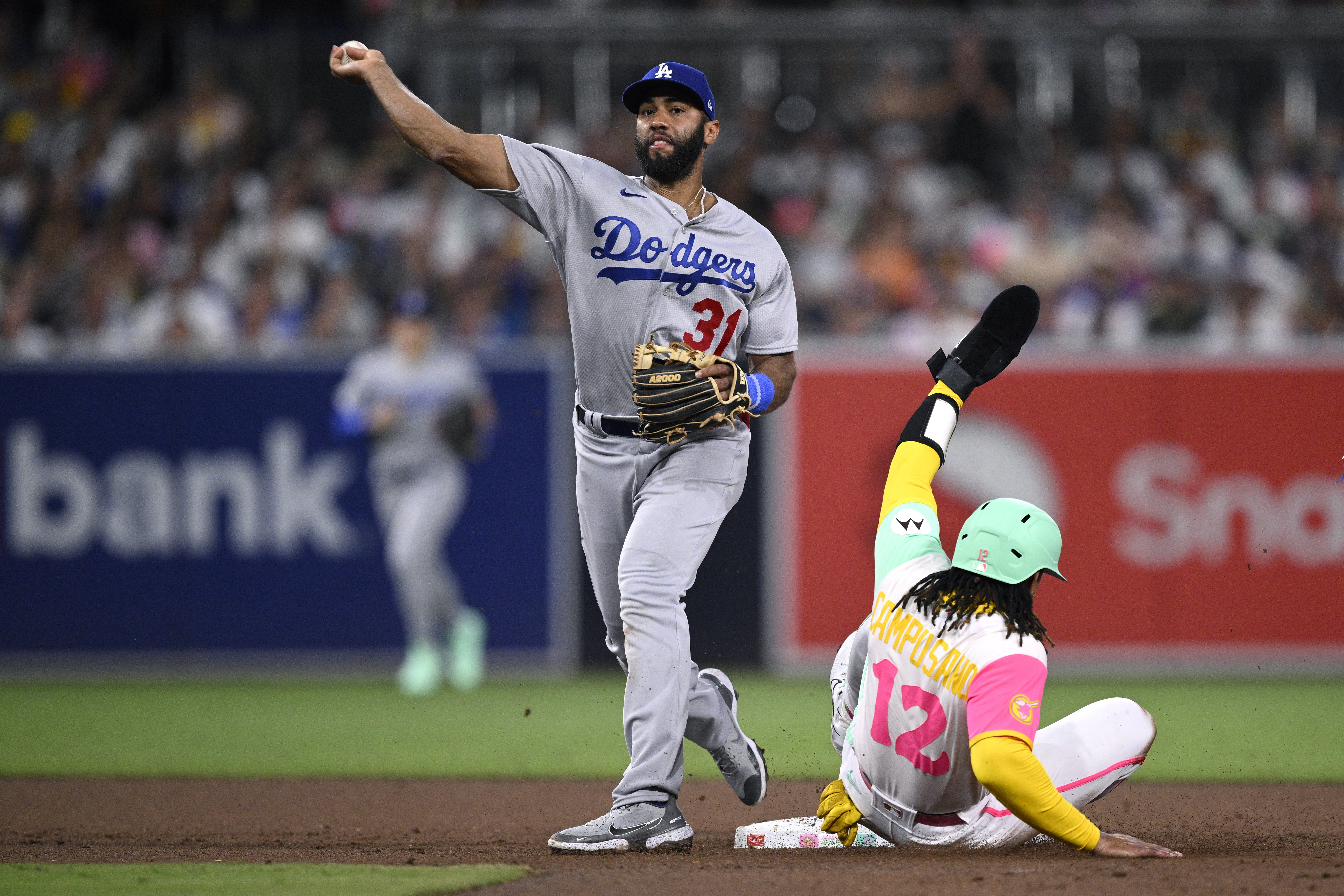 Dodgers Beat Padres (Again) as San Diego Bullpen Loses Late Lead (Again) –  NBC 7 San Diego