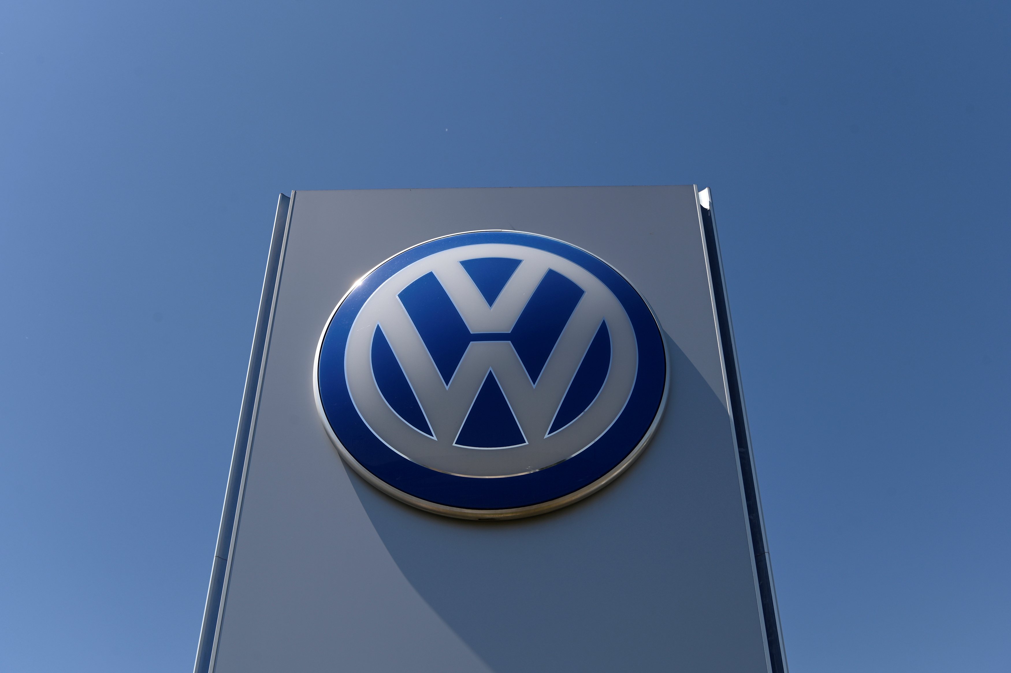 Volkswagen asks U.S. Supreme Court to reverse ruling on local emissions
