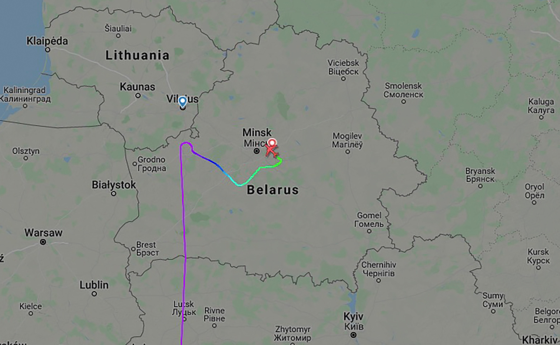 An animated graphic shows the flightpath of Ryanair Flight 4978 diverting and landing in Minsk