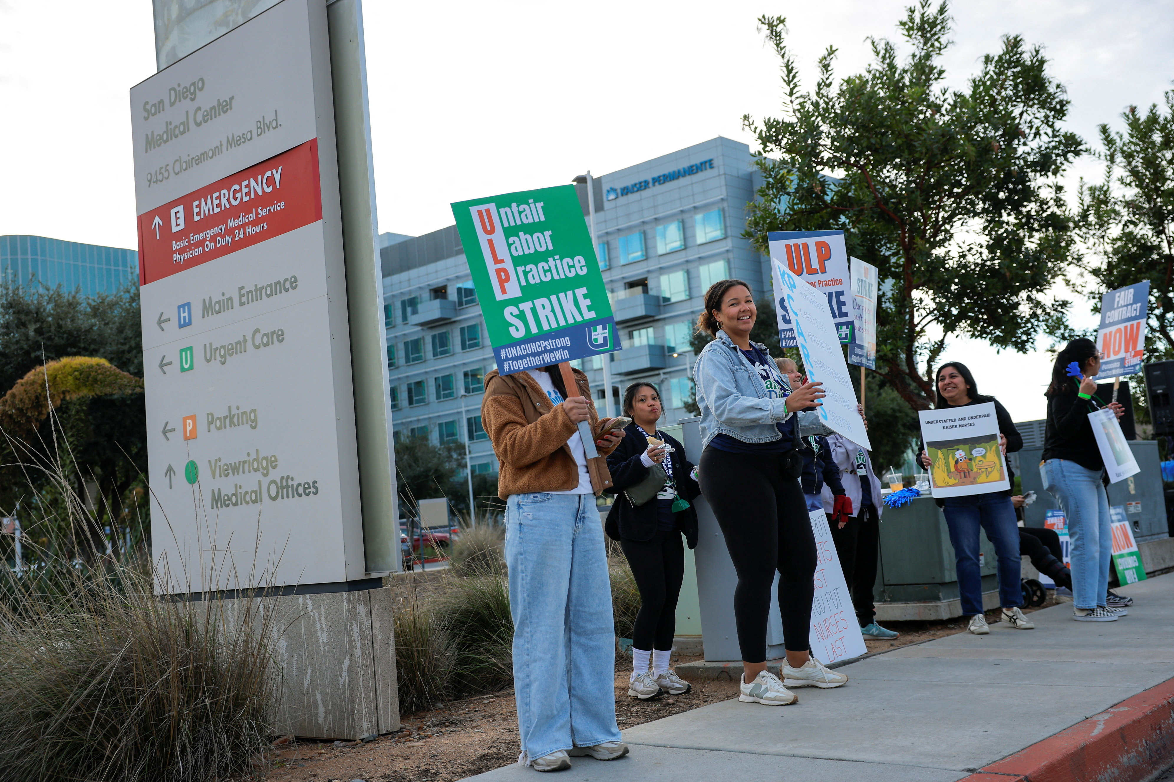 31,000 nurses to strike at Kaiser Permanente in California, Hawaii, union  says | Reuters