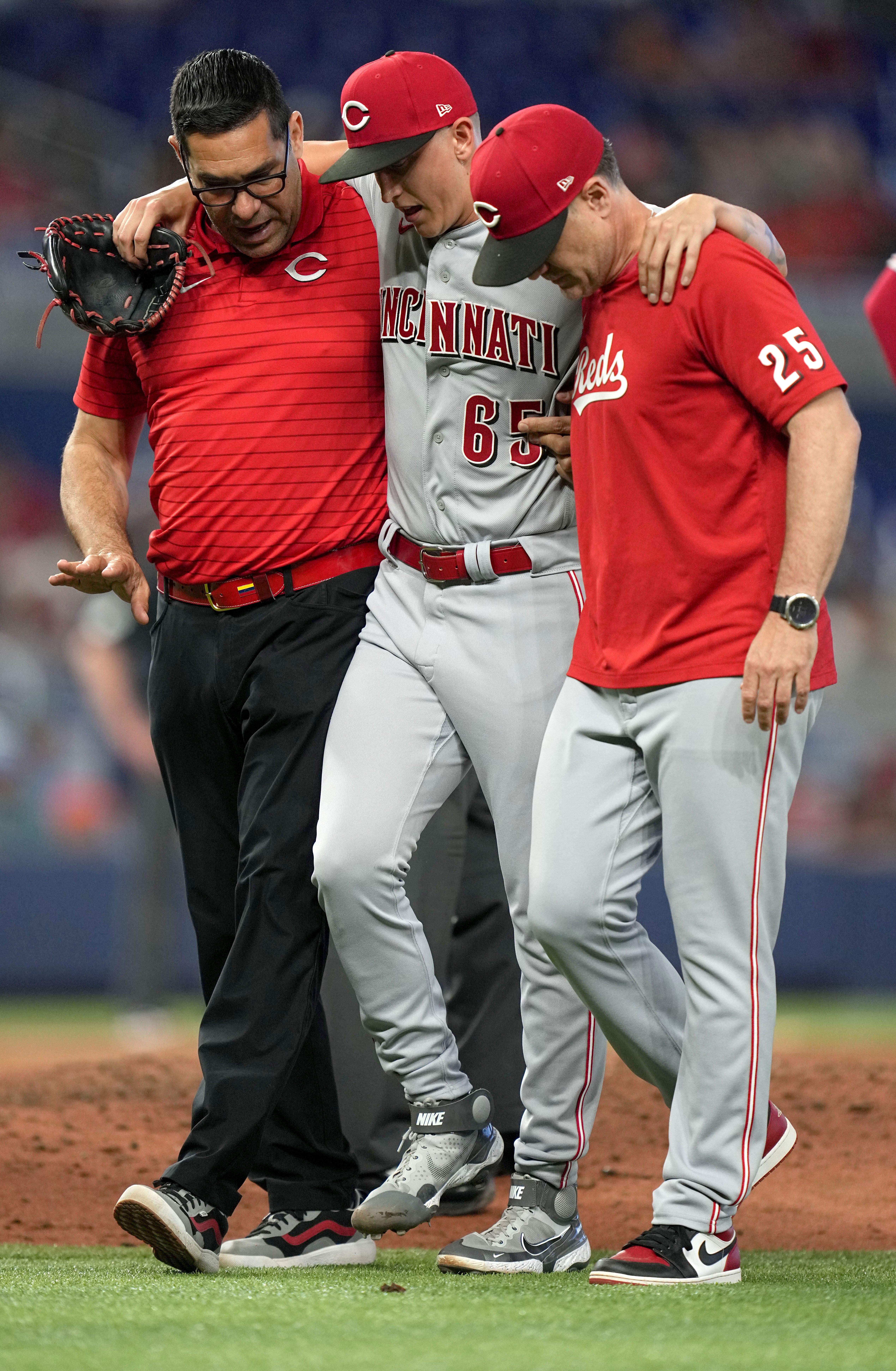 Jake Fraley continues power show as Reds top Marlins