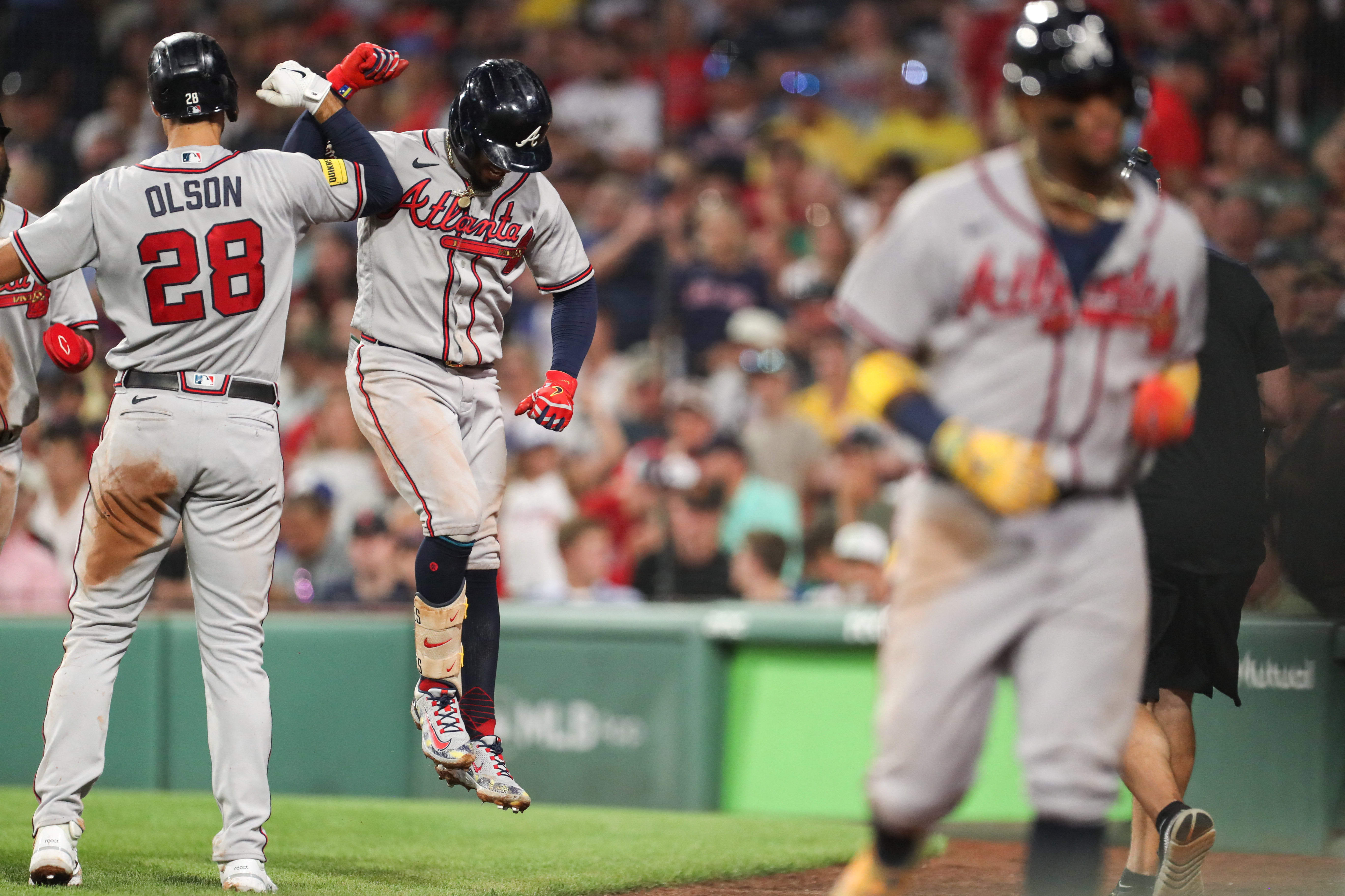 Adam Duvall (3 HRs) powers Braves to sweep of Red Sox - The Boston