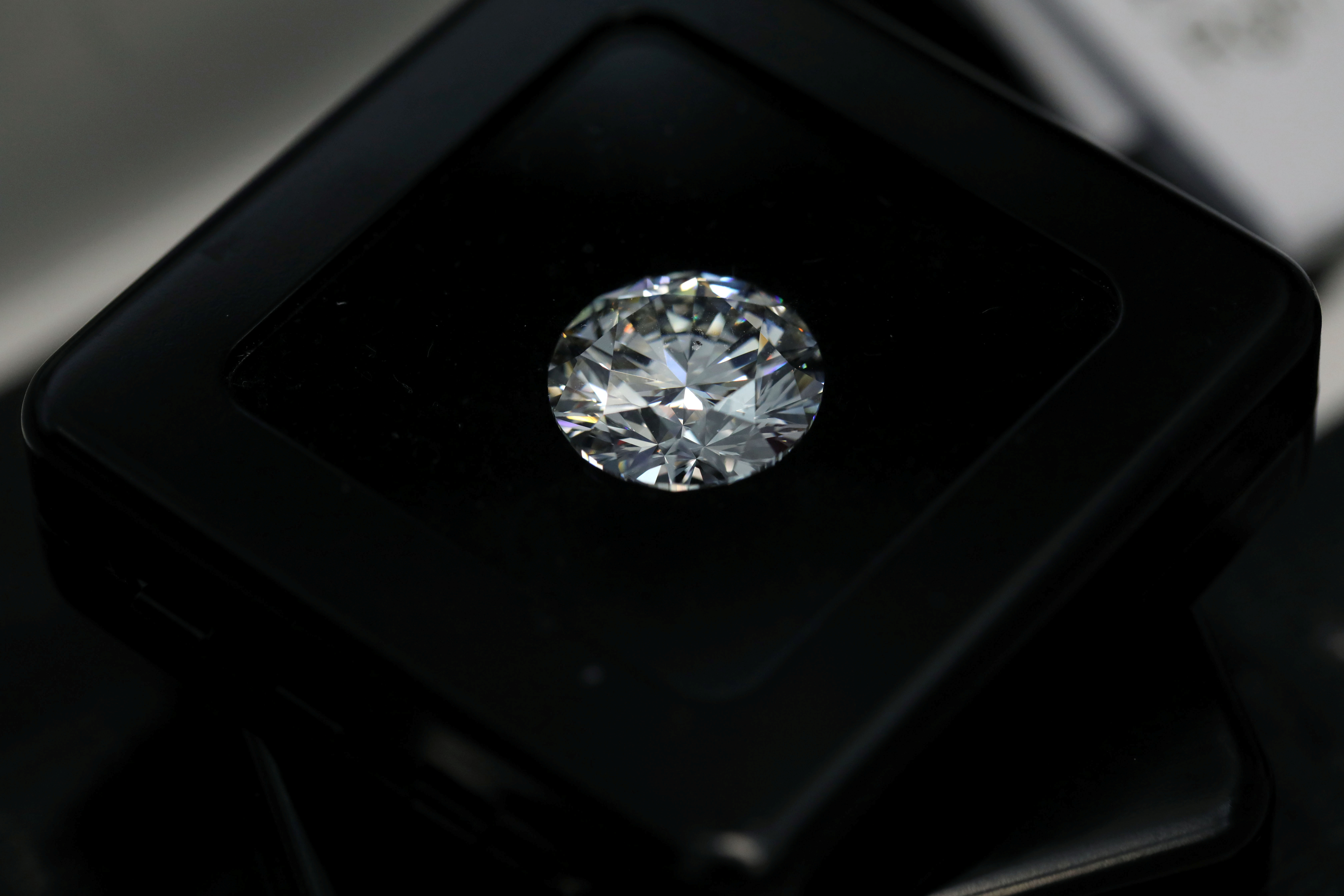 Dubai diamond market to shine on UAE-Israel deal