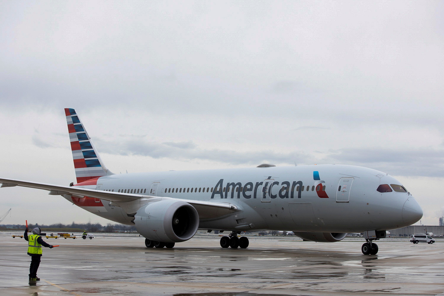 Analysis: Pilot training puzzle tests U.S. airlines as travel takes off