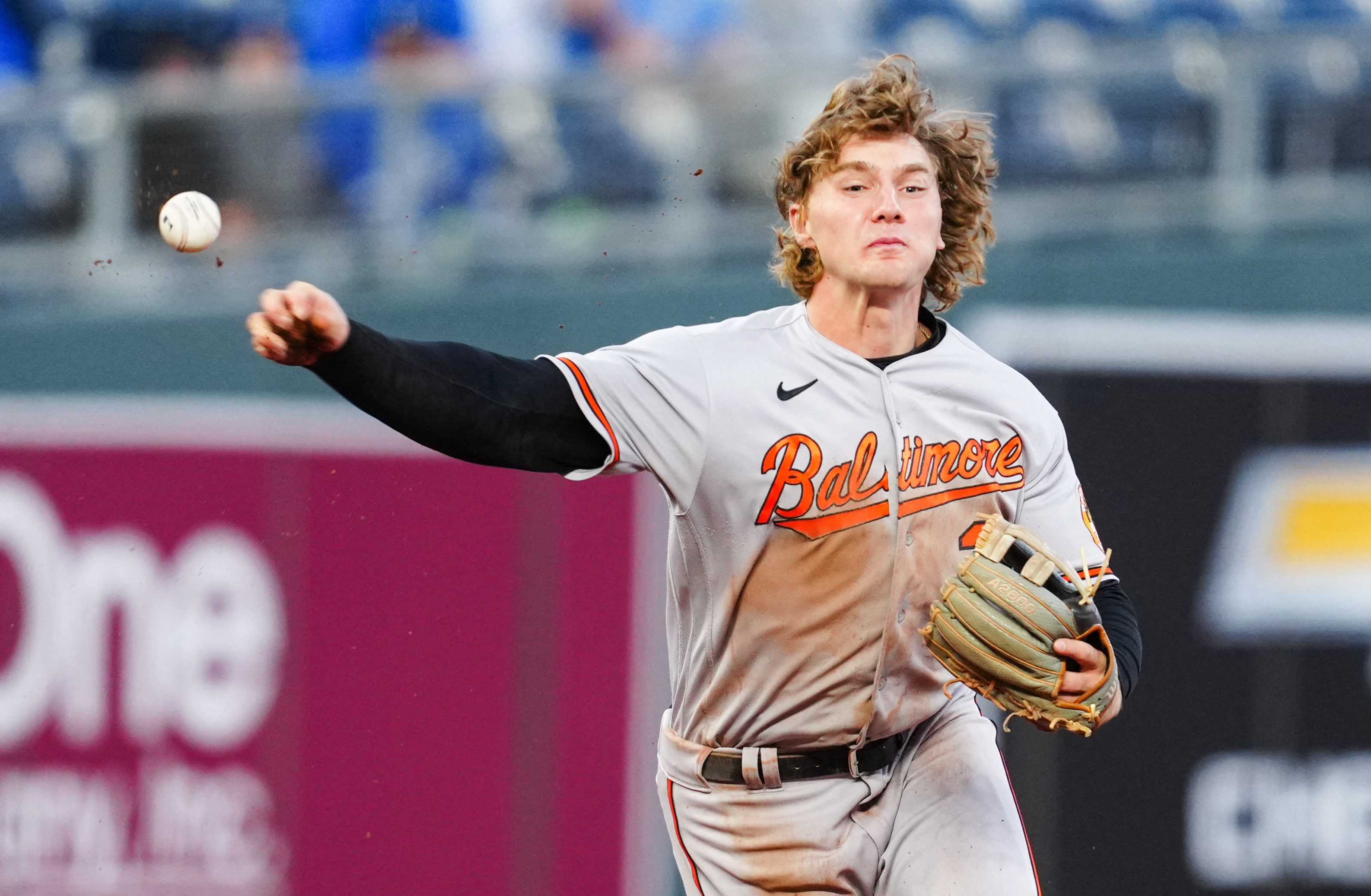 Orioles come from behind to outslug Royals