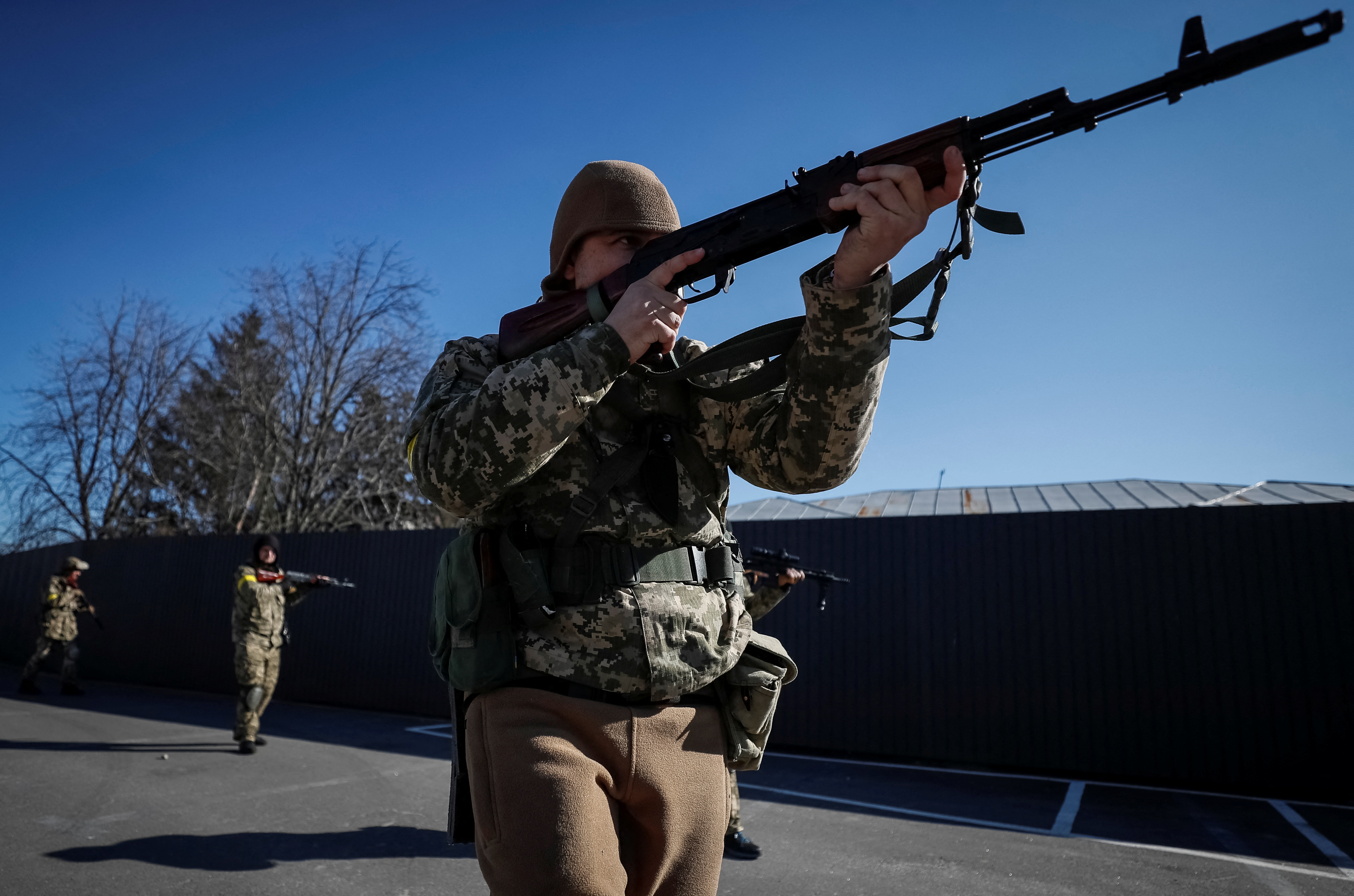 New members join Ukrainian Territorial Defence Forces in Kyiv