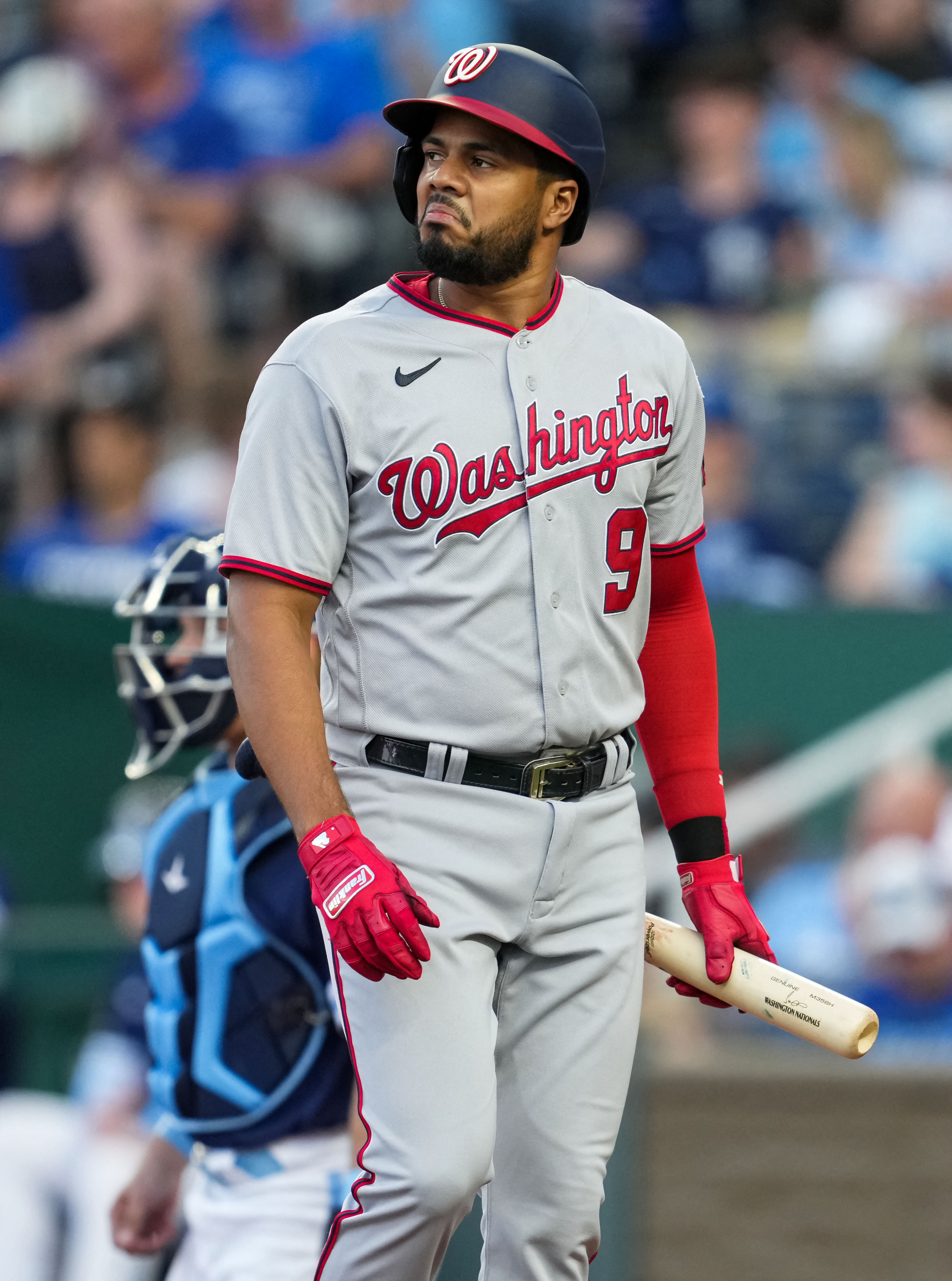 Luis García records the second 6-hit game in @Nationals history