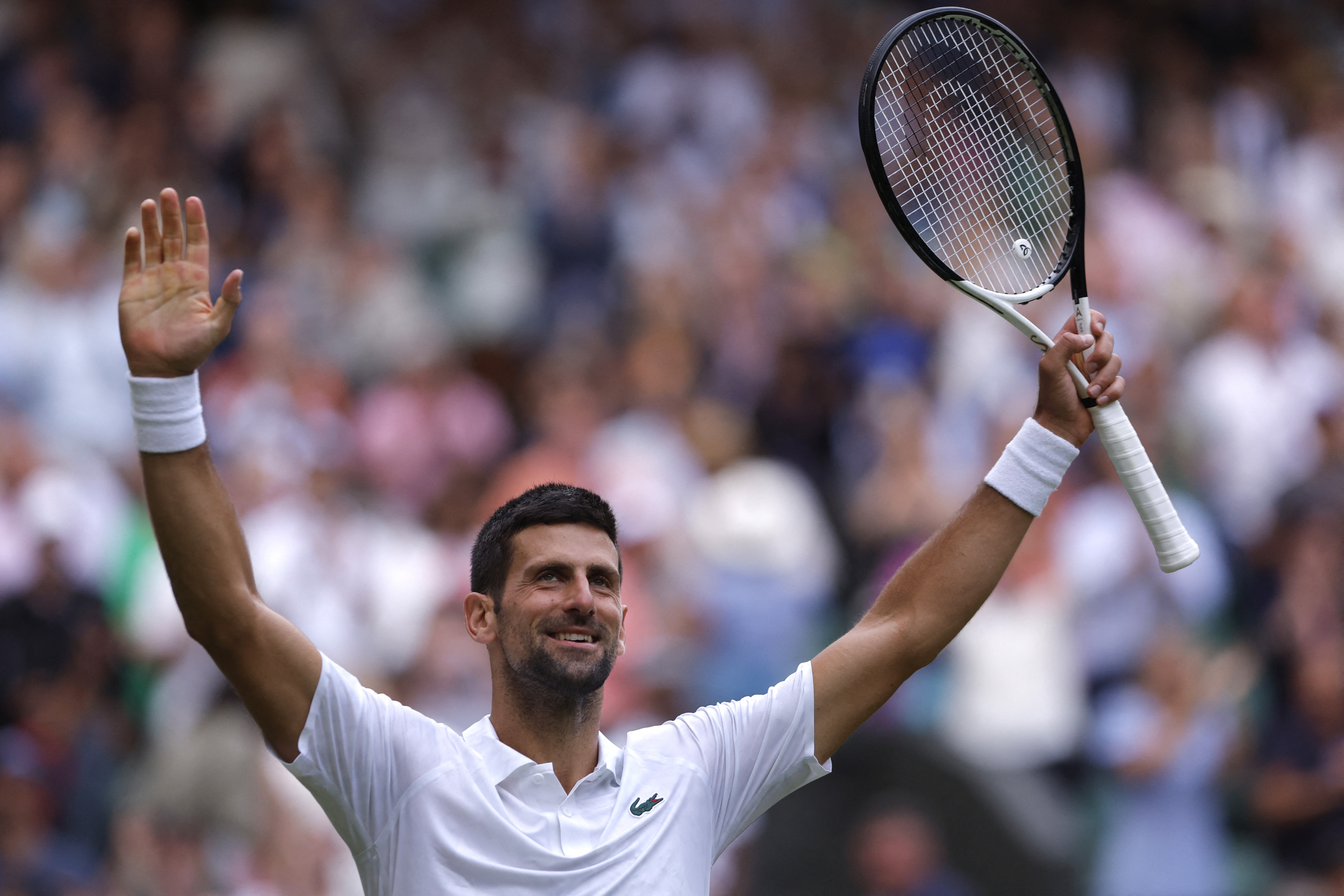 Carlos Alcaraz beats Novak Djokovic in 5 sets to win Wimbledon for a second  Grand Slam trophy