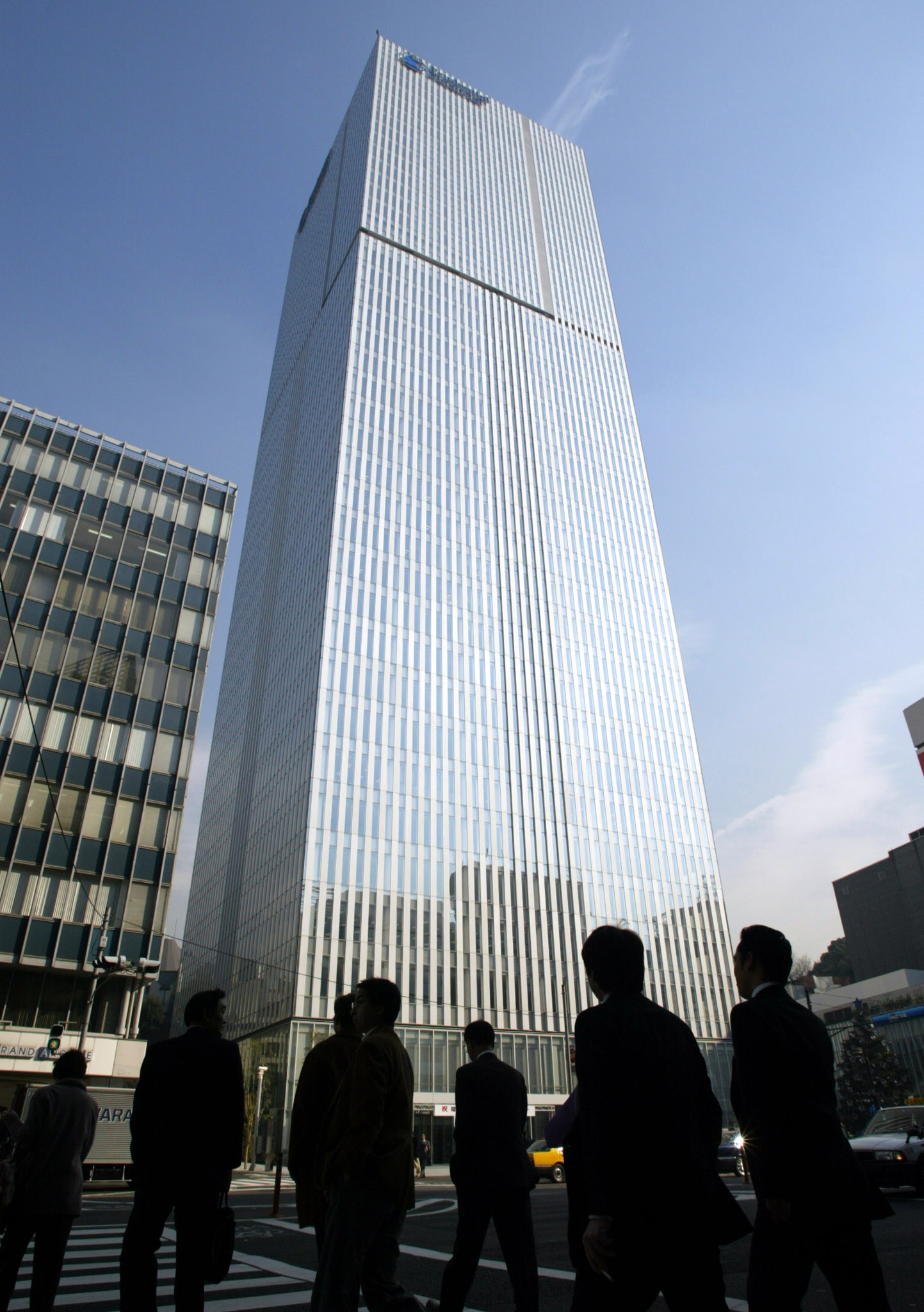 プルデンシャル生命、新規販売を90日間自粛 社員の不正行為受け | ロイター