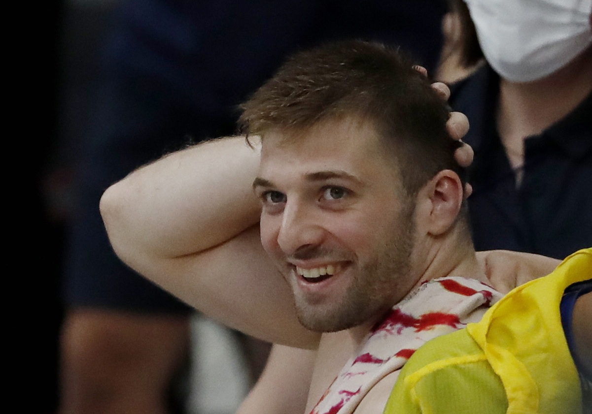 French Diver Takes Tumble During Inauguration Ceremony 