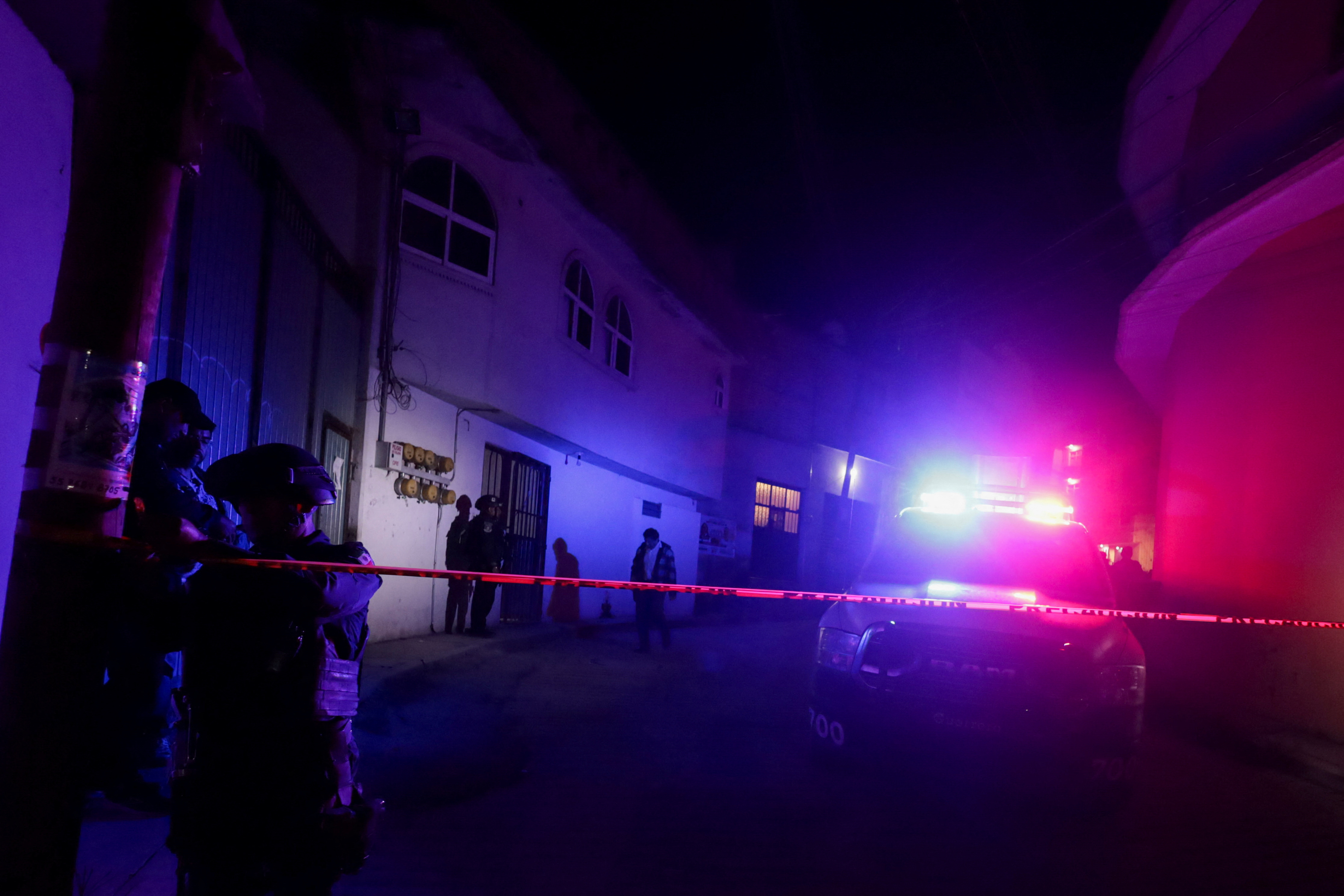 Mexican security forces at the scene where the mayor of Chilpancingo, Alejandro Arcos, was killed in Chilpancingo