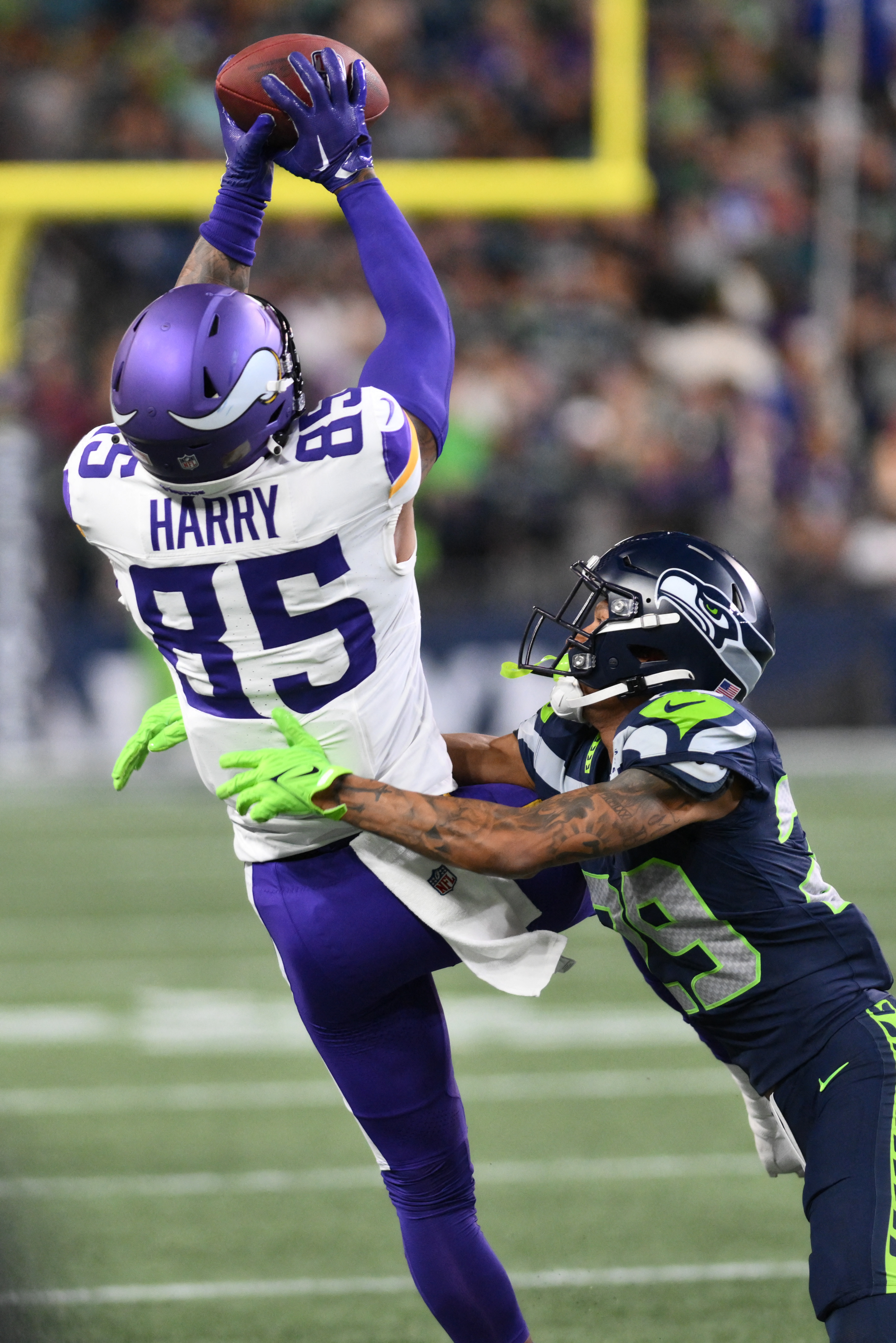 Drew Lock rallies Seahawks past Vikings