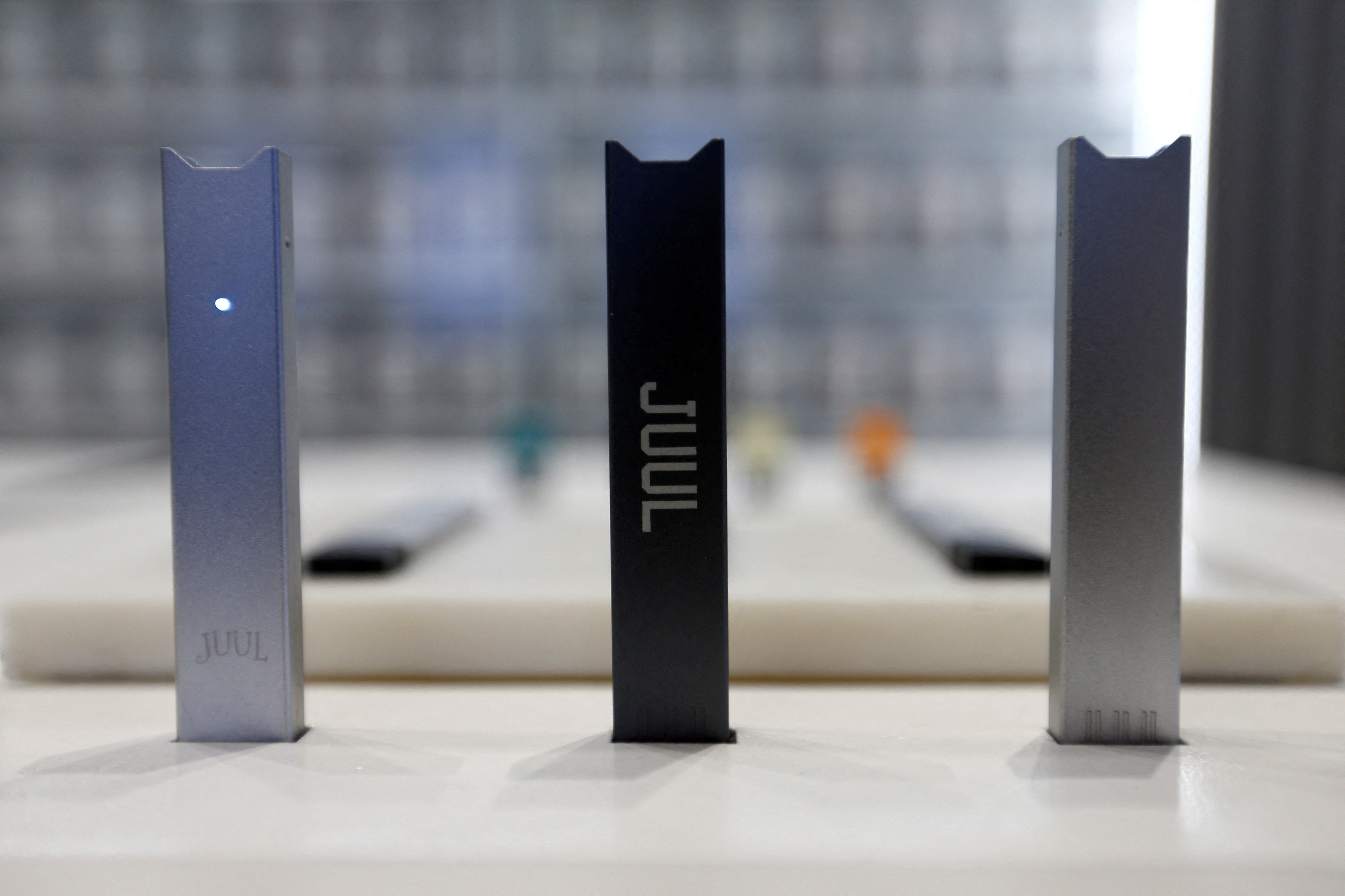 juul flavored pods coming back FDA allows marketing of Juul's new e-cigarettes and GeekBar Pulse X disposable Flavour Beast Unleashed Salts Resistance:G 0.6Ω 12-18w