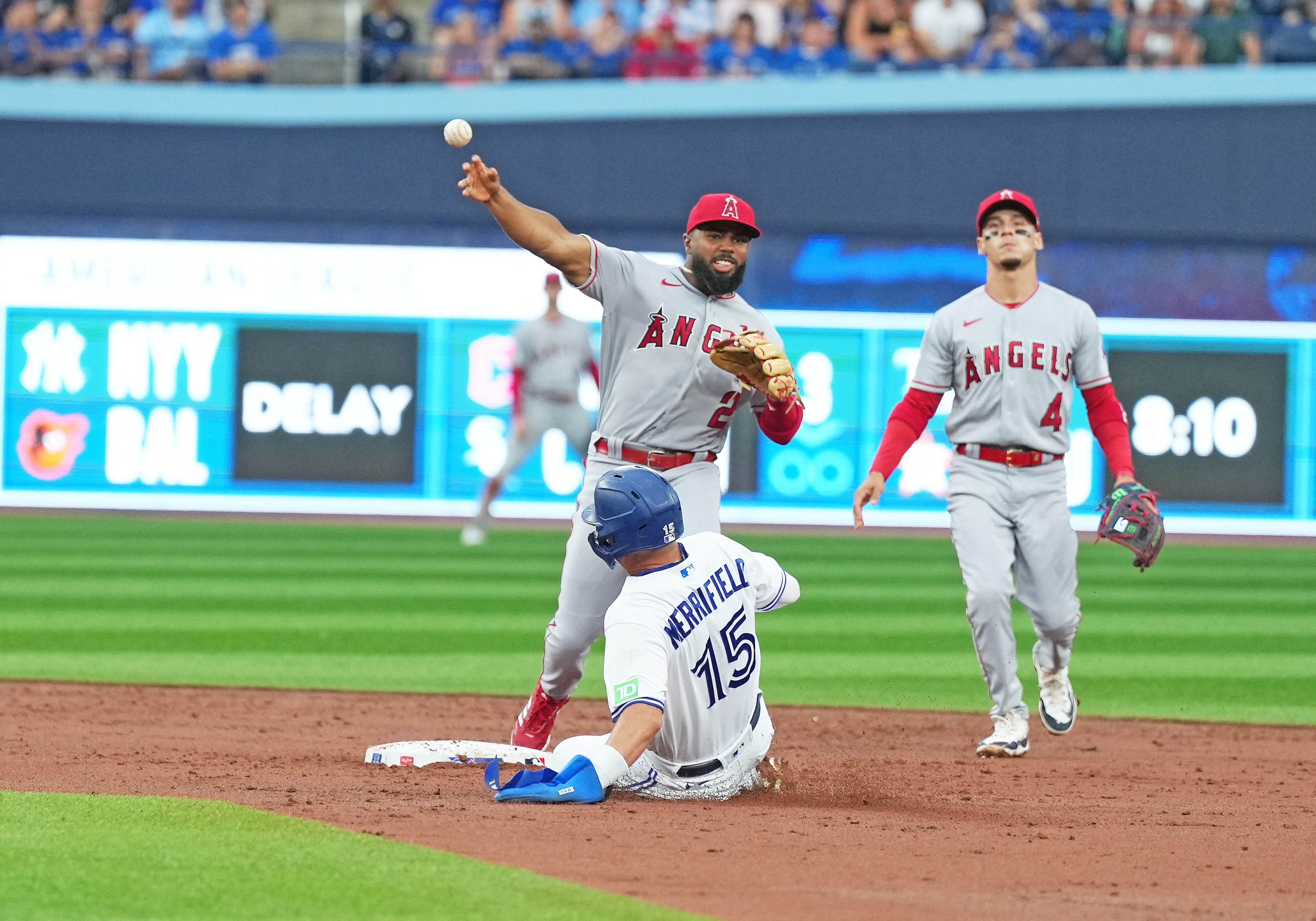 LEADING OFF: Ohtani returns to mound, Jays' Berríos vs Twins