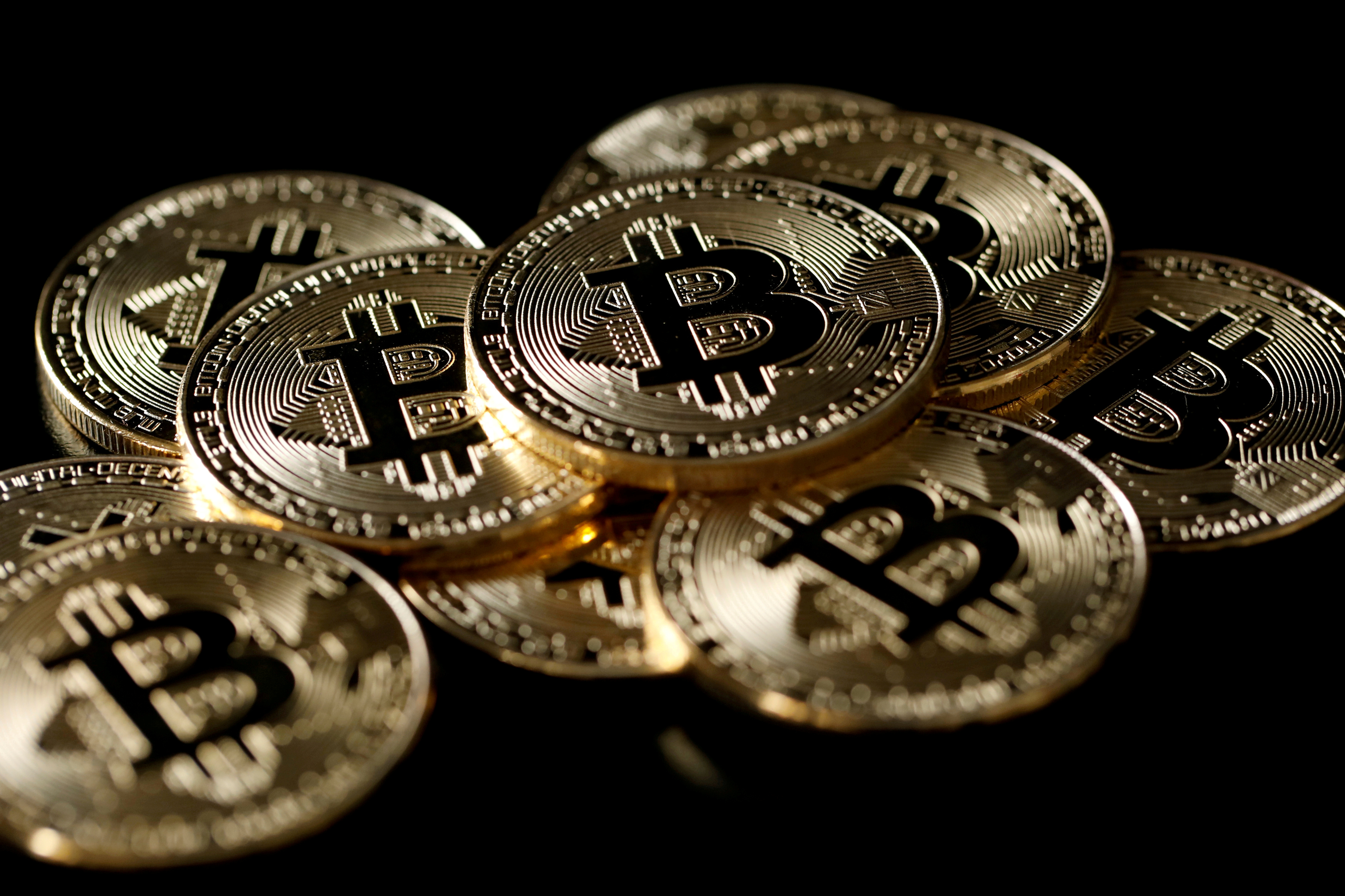 Bitcoin Is Economic Side Show And Poor Hedge Against Stocks Jp Morgan Reuters
