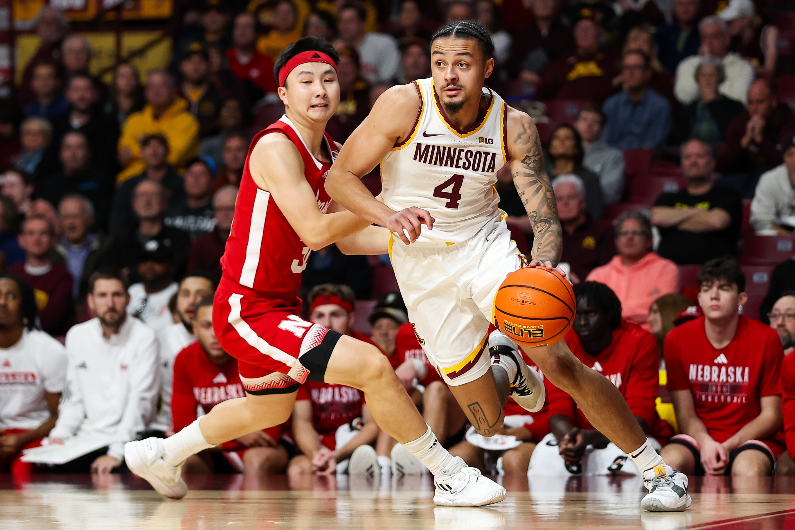 Down 17, Minnesota Comes Back To Beat Nebraska | Reuters