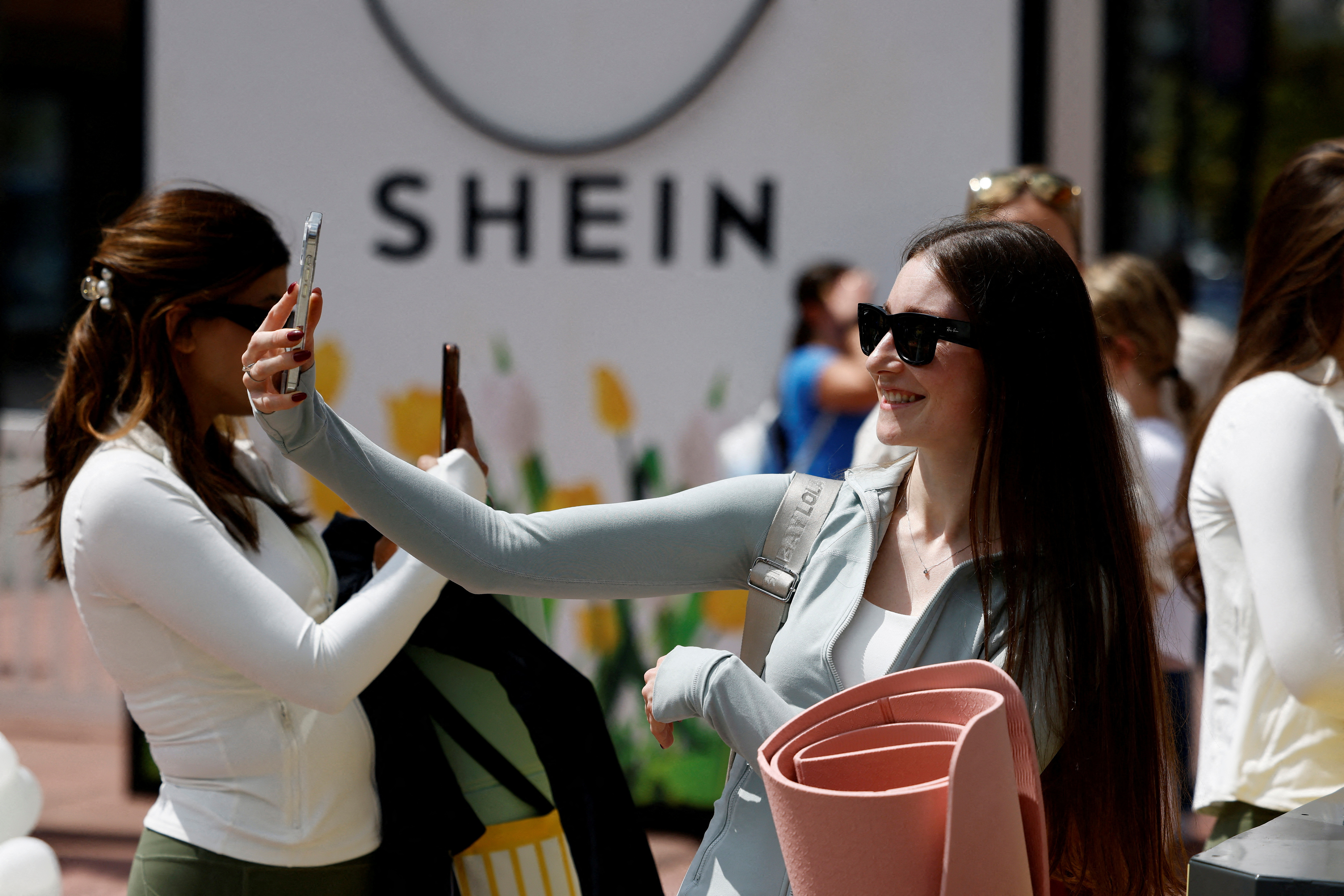 Fast-fashion brand Shein opens a pop-up store in Ottawa