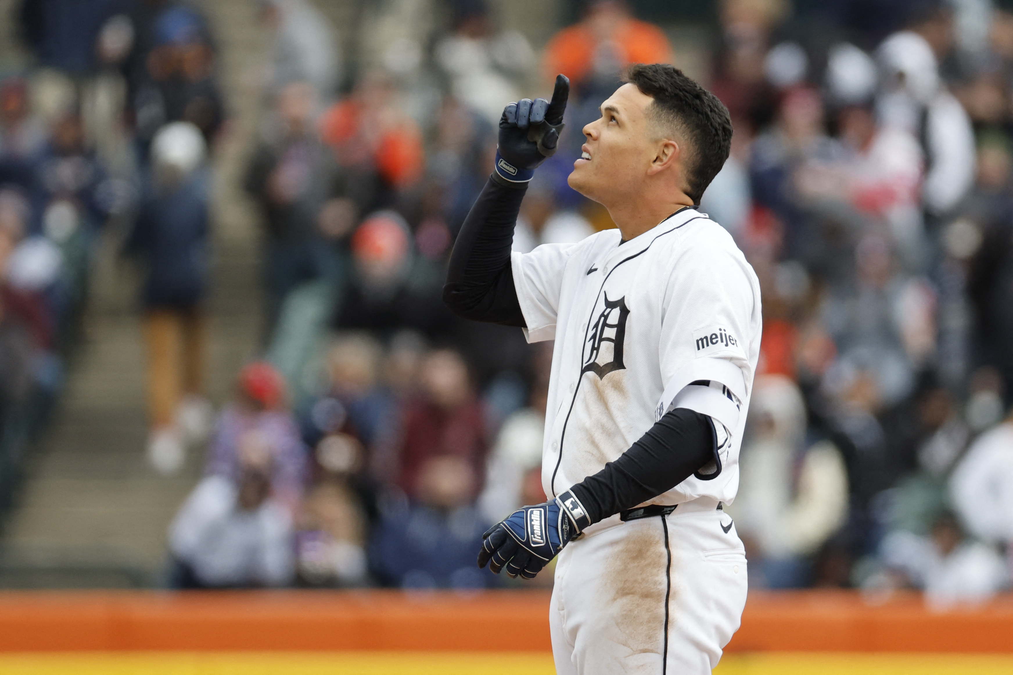 Gio Urshela doubles in winning run as red-hot Tigers top A's | Reuters