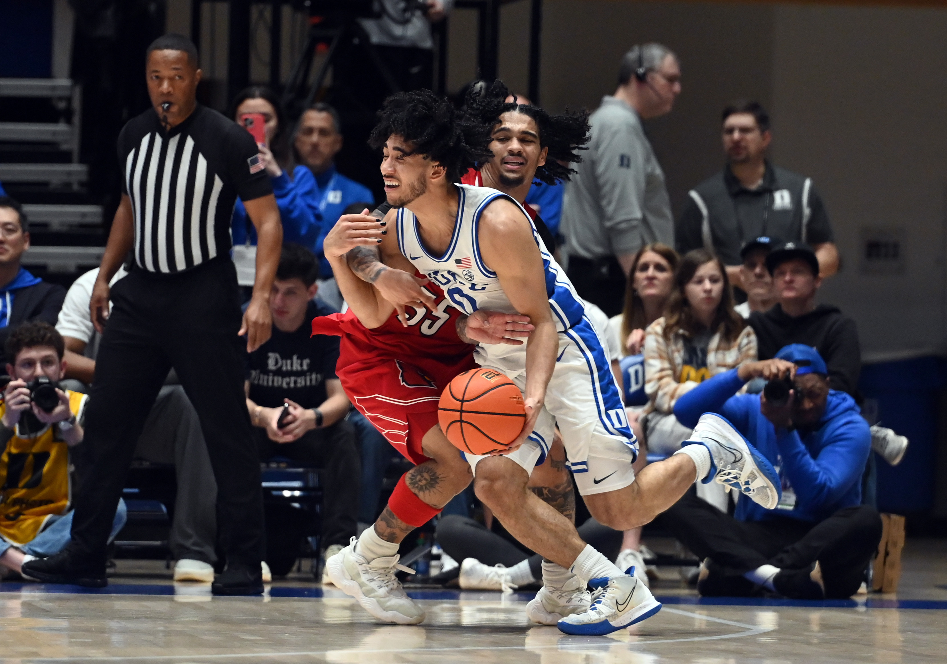 Kyle Filipowski Returns As No. 10 Duke Routs Louisville | Reuters