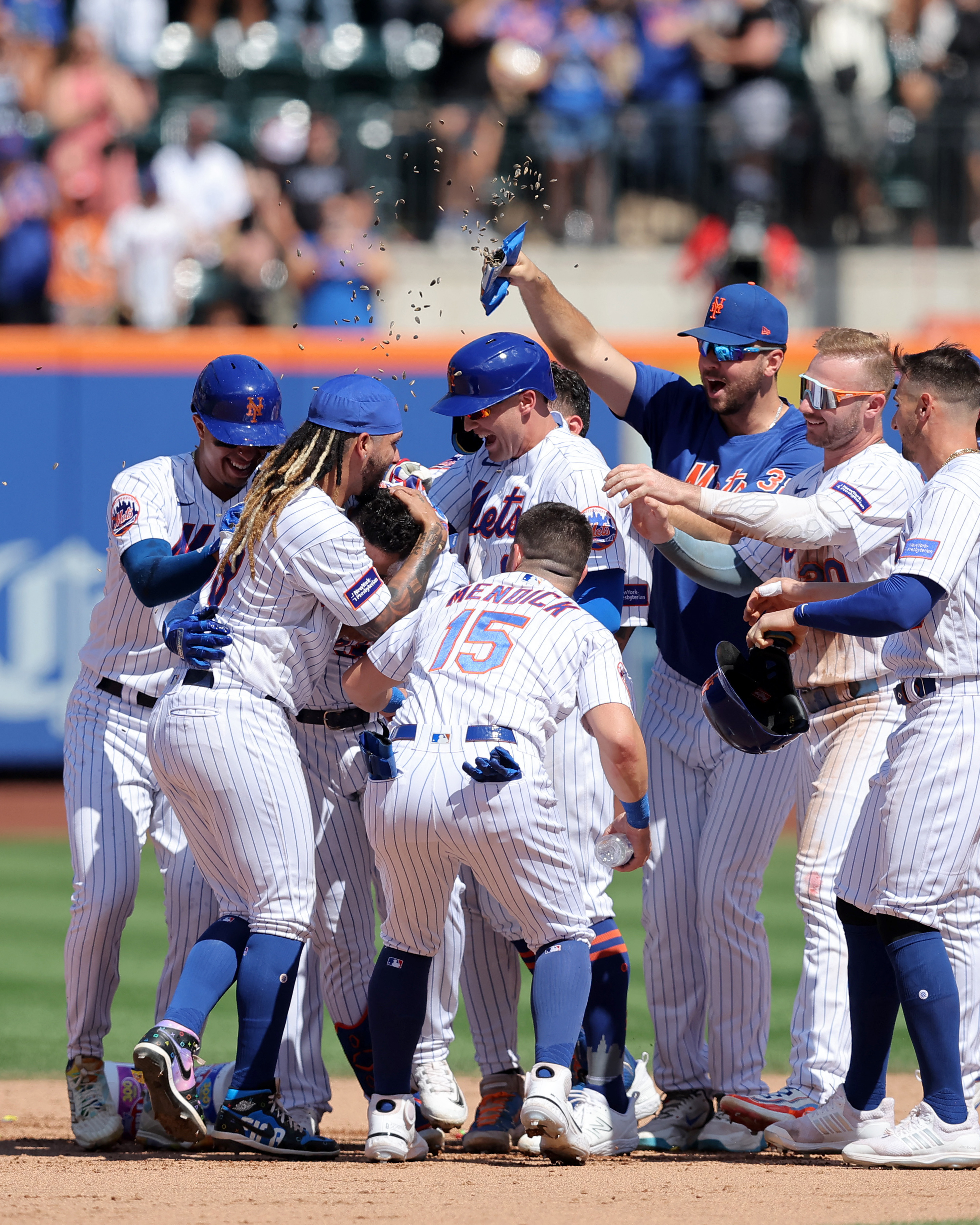 Ortega hits game-winning RBI to lift NYM over LAA