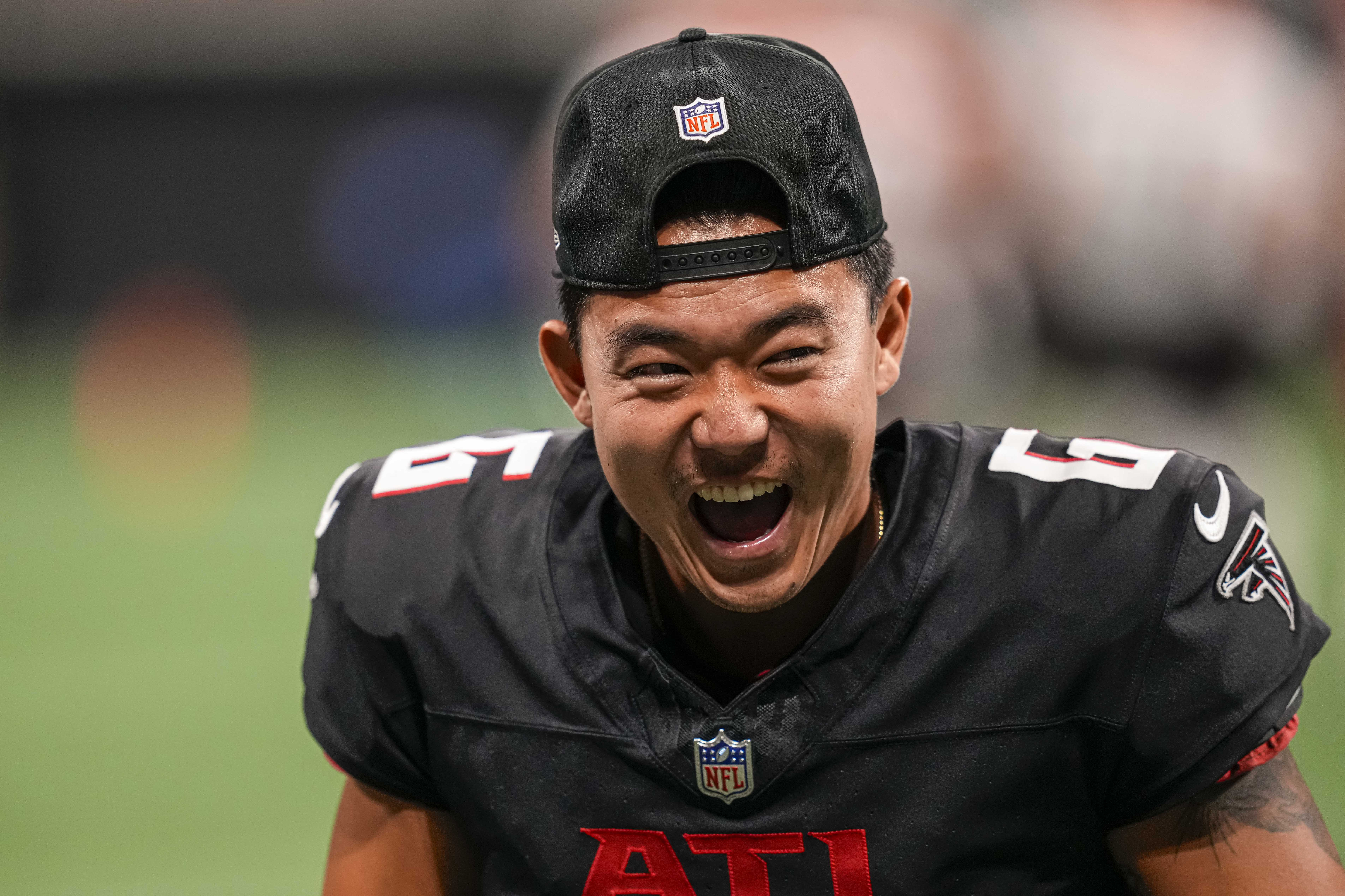 Falcons kicker Younghoe Koo changes jersey number to 6