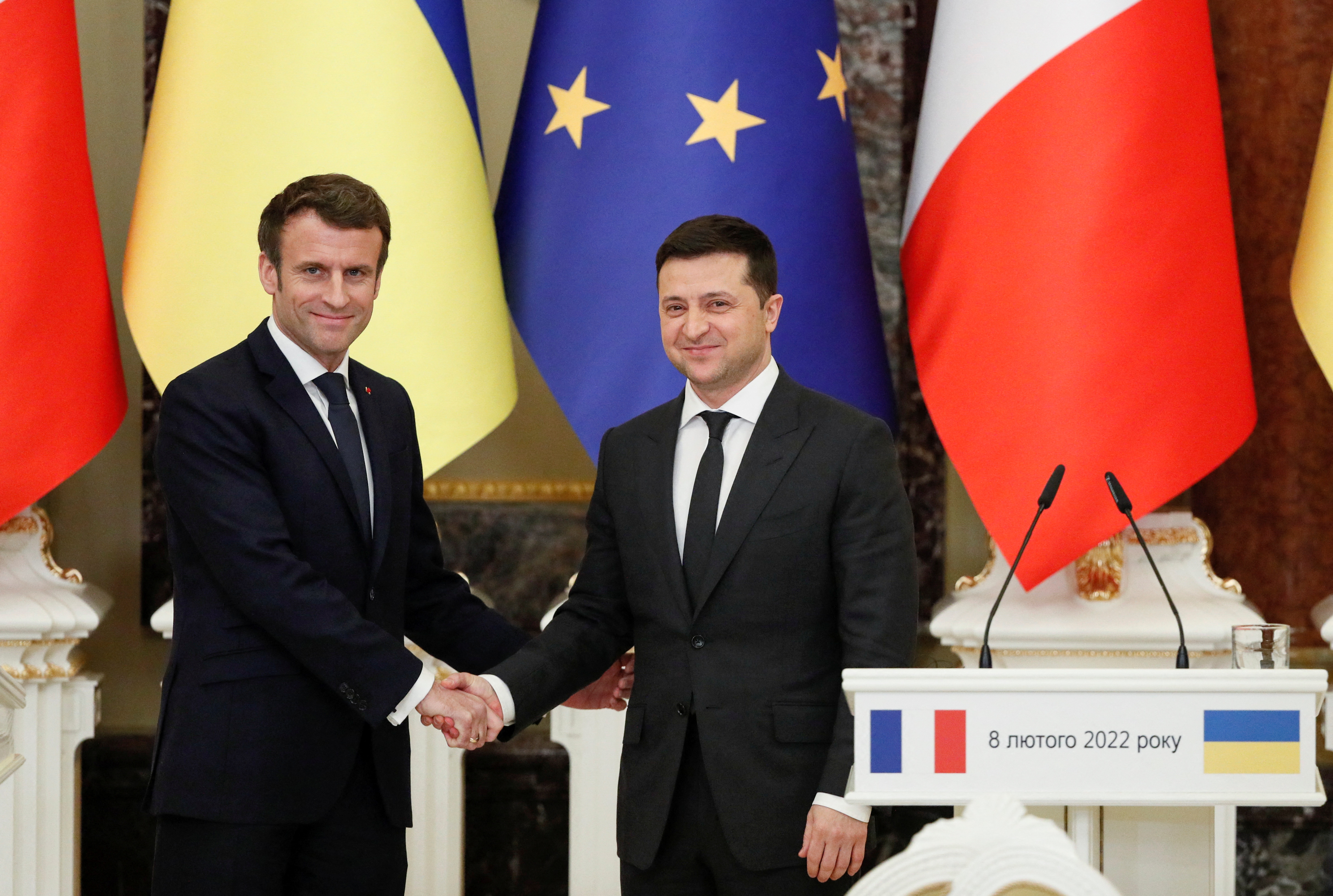 Ukrainian President Zelenskiy meets with French President Macron in Kyiv