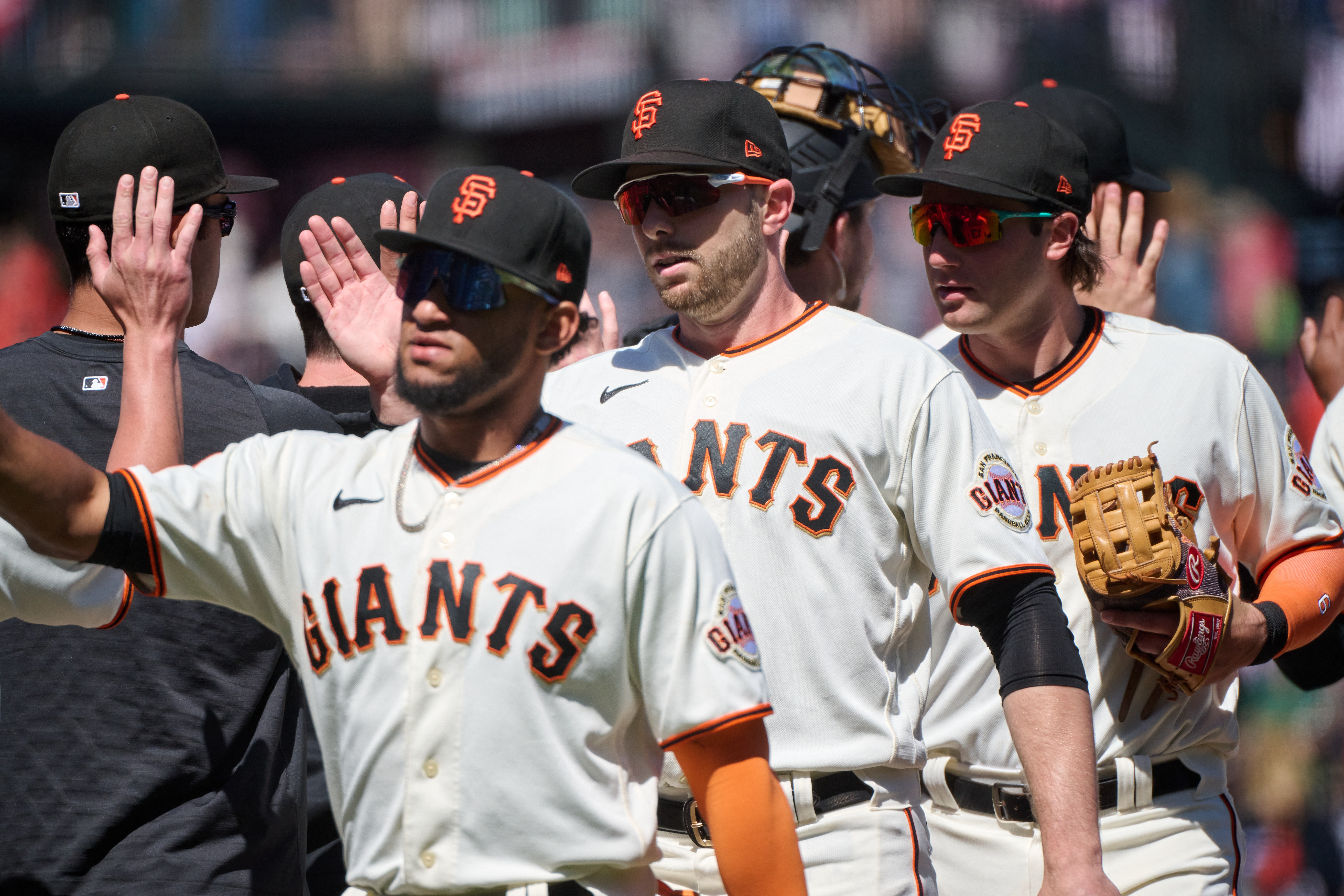 Fully equipped Giants lineup routs Rockies, 10-4 – KNBR