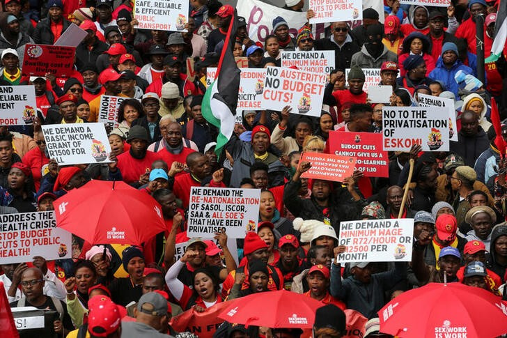 South Africa's labour unions embark on a nationwide strike over the high cost of living in Cape Town