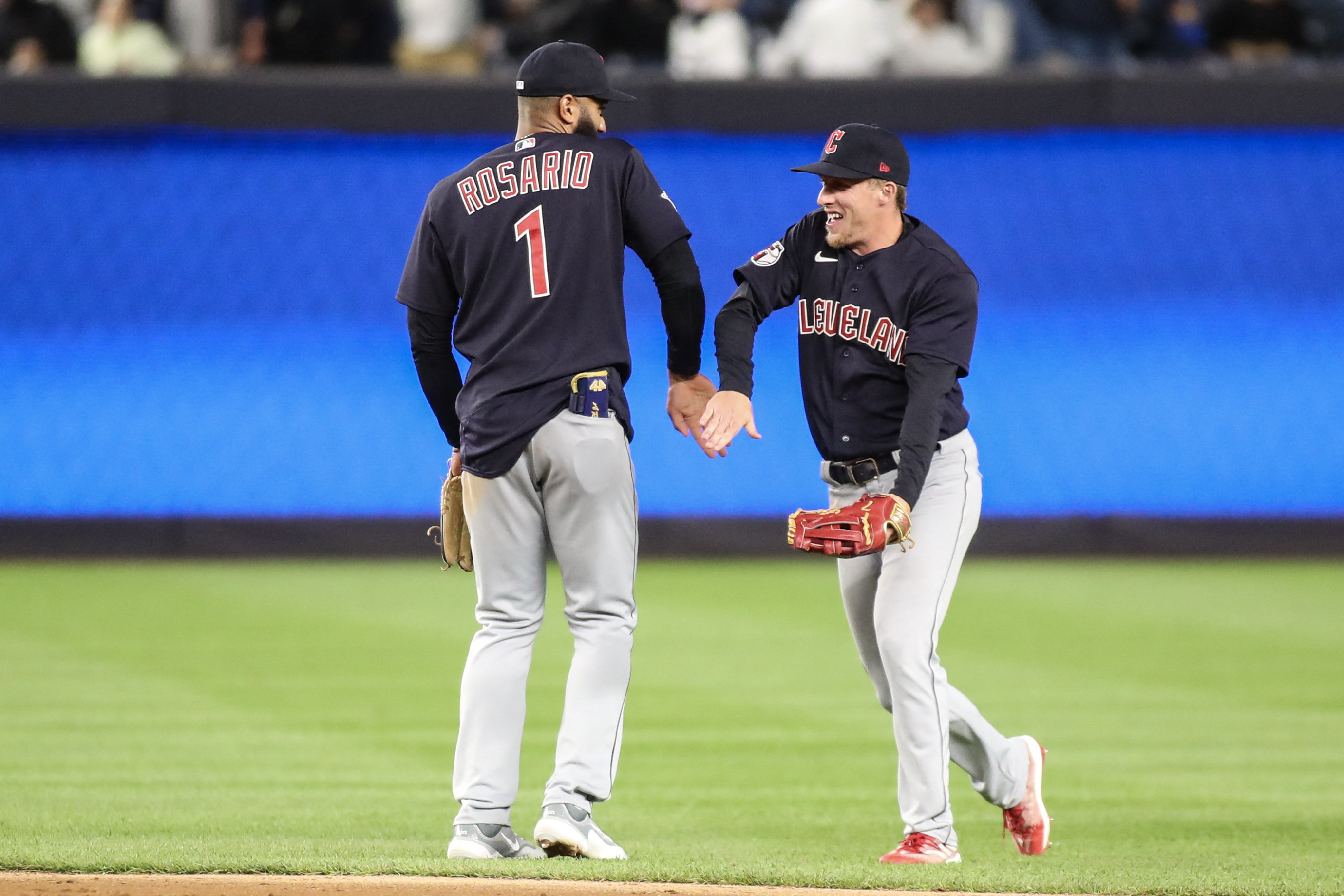 MLB roundup: Marlins shock Yankees with comeback in ninth