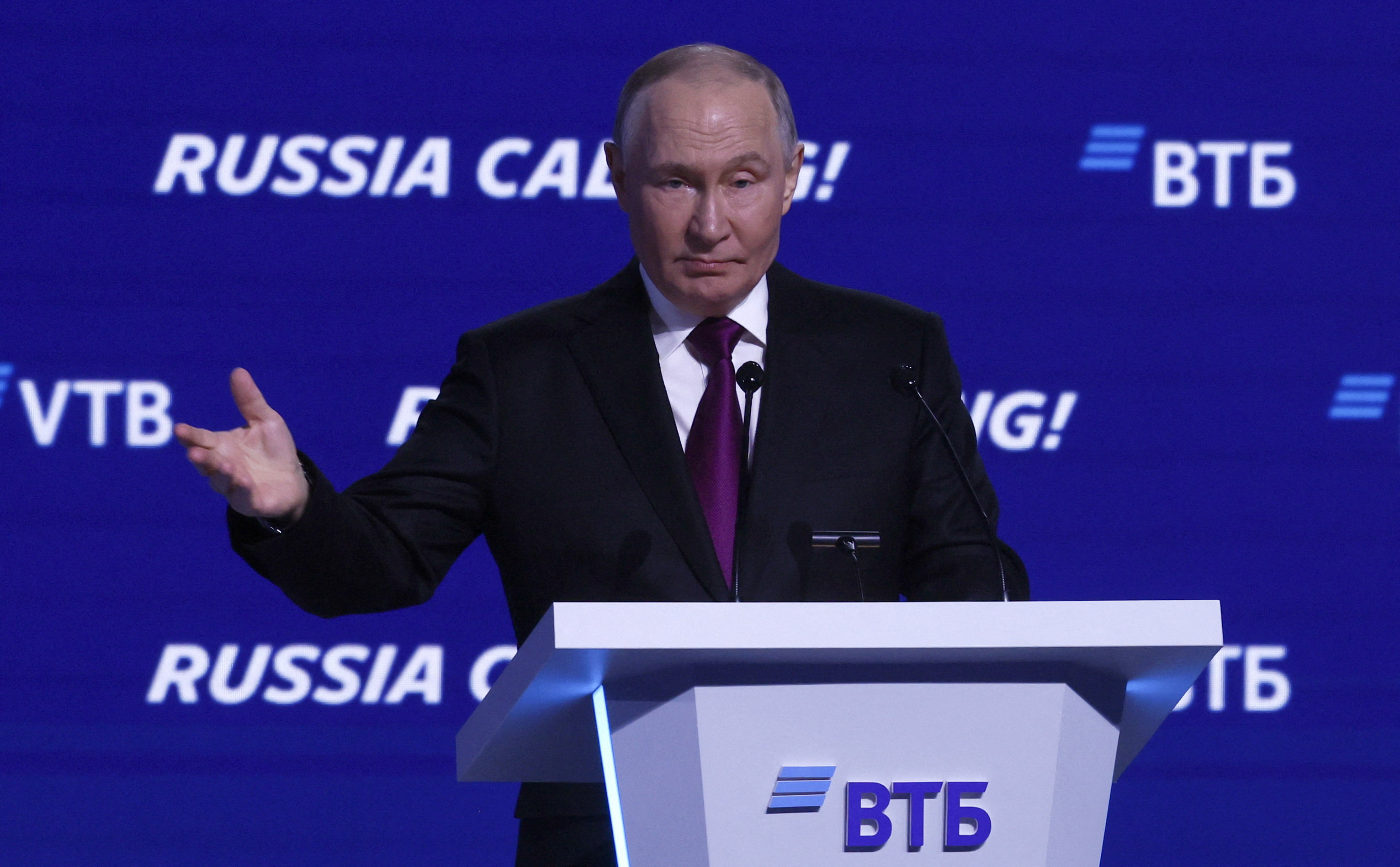 プーチン大統領、経済の一部セクター減産に不満 均衡ある成長を強調