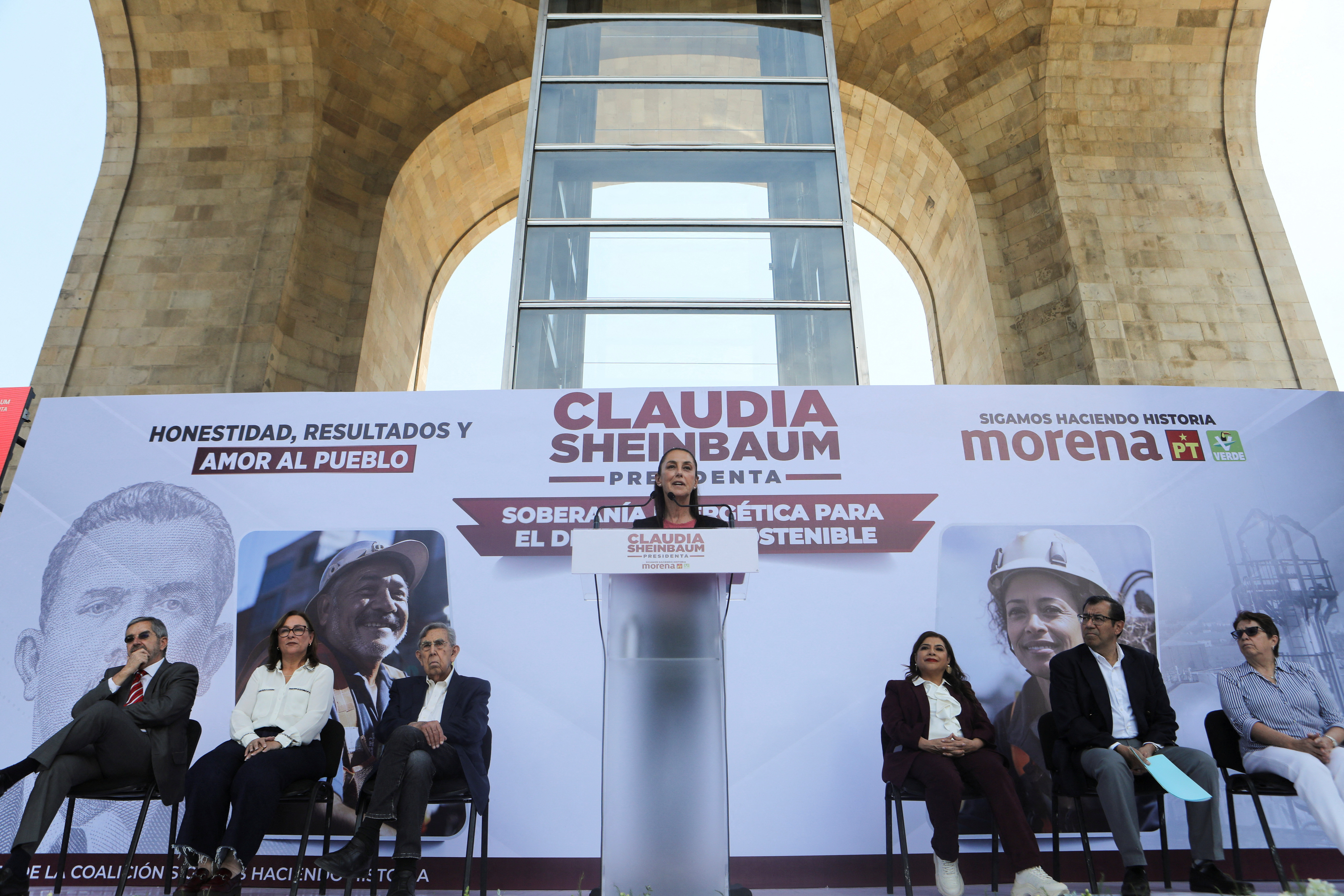 Presidential candidate Claudia Sheinbaum presents her energy plan, in Mexico City