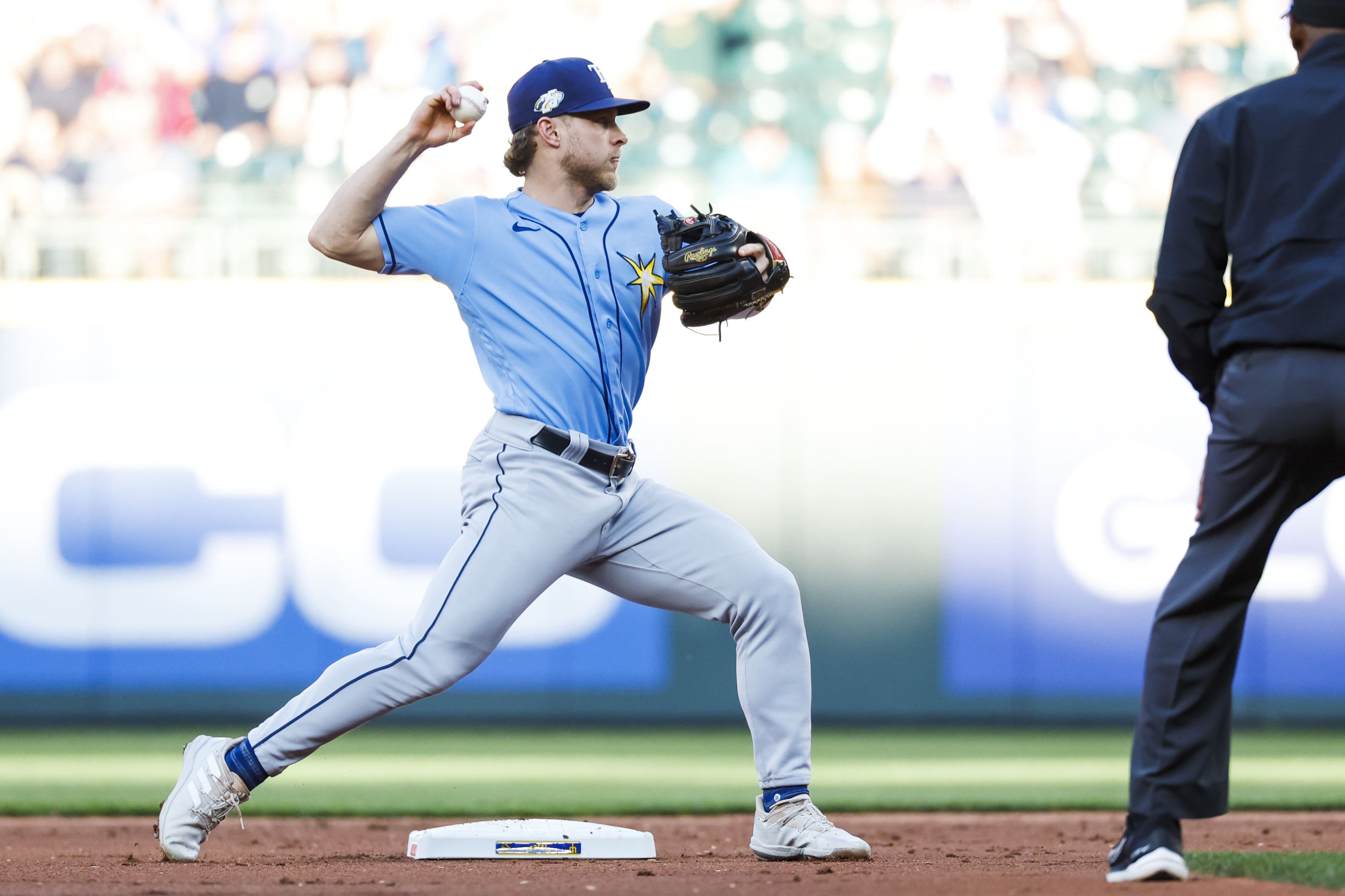 Rays score 15 unanswered runs to rally for 15-4 win over sinking Mariners