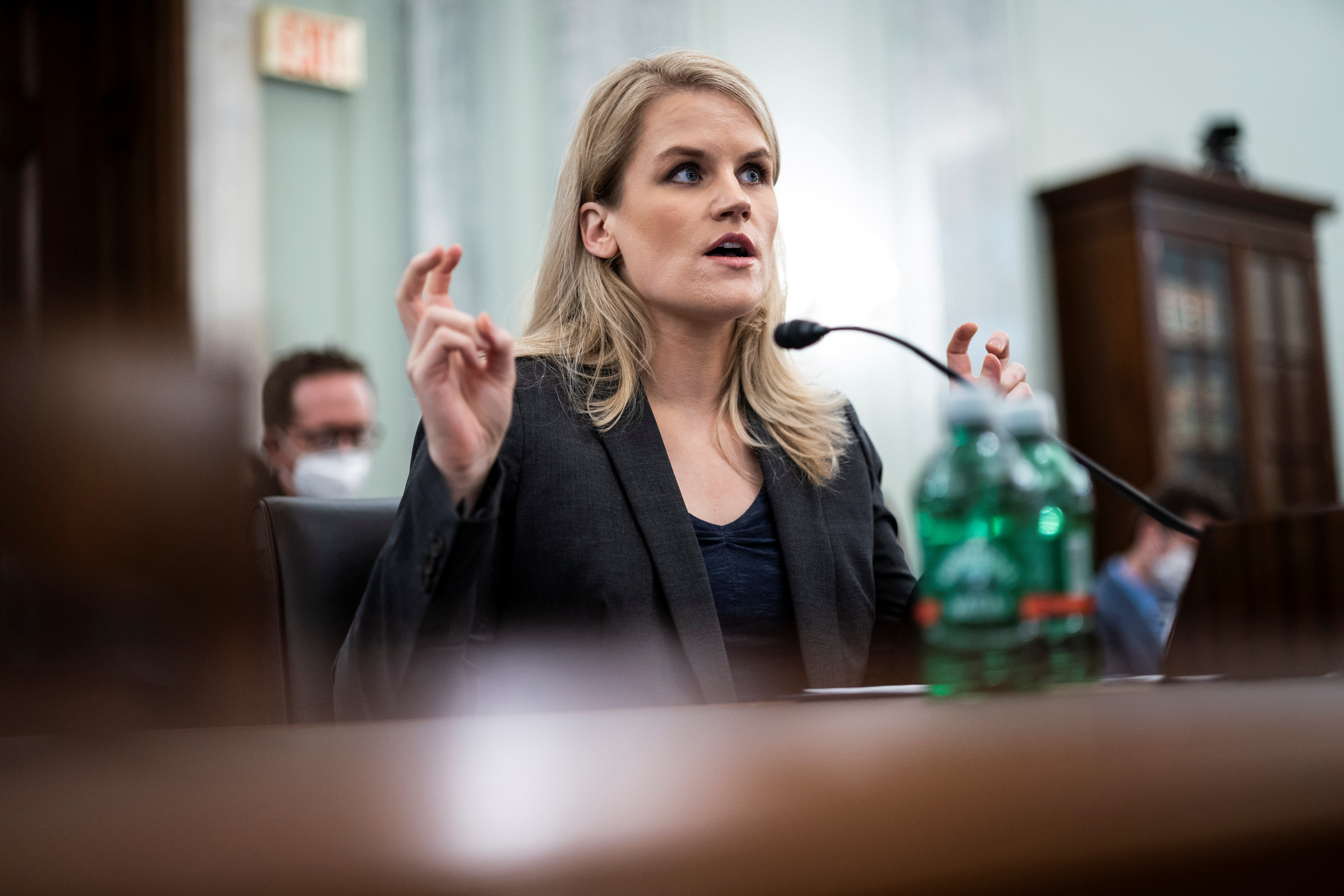 Former Facebook employee and whistleblower Frances Haugen testifies during a Senate Committee on Commerce, Science, and Transportation hearing entitled 'Protecting Kids Online: Testimony from a Facebook Whistleblower' on Capitol Hill, in Washington, U.S., October 5, 2021.   Jabin Botsford/Pool via REUTERS