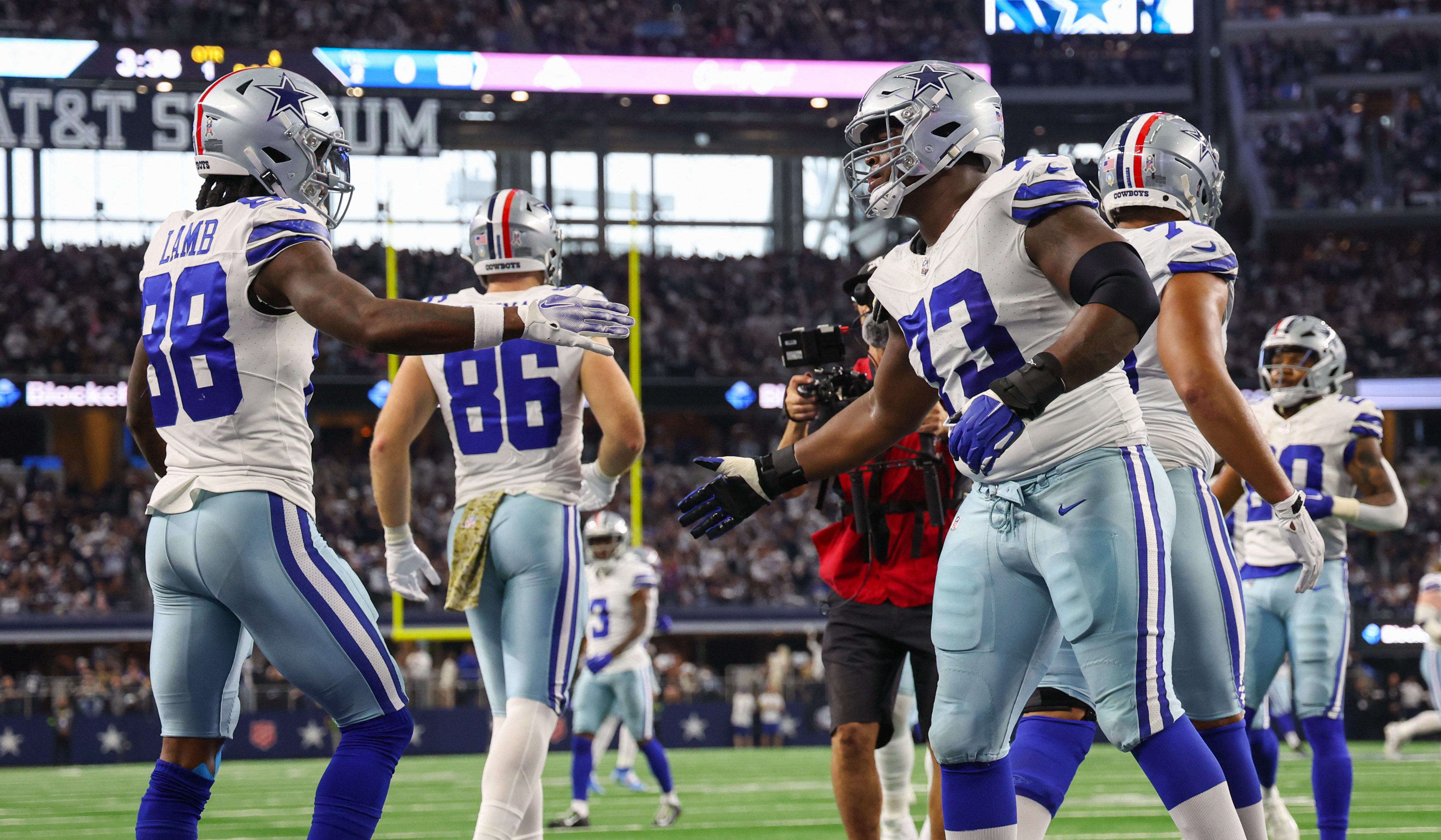 NFL: New York Giants at Dallas Cowboys